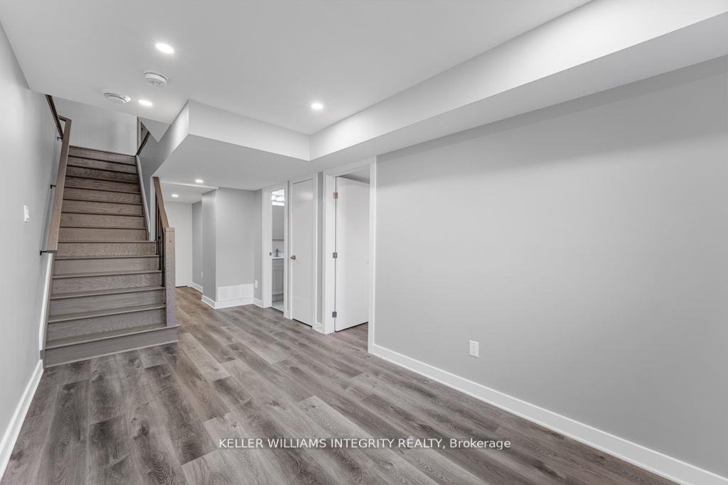 Photo 23 of Unit B, 875 Contour Street, Ottawa, Mer Bleue/Bradley Estates/Anderson Park — HOMEH
