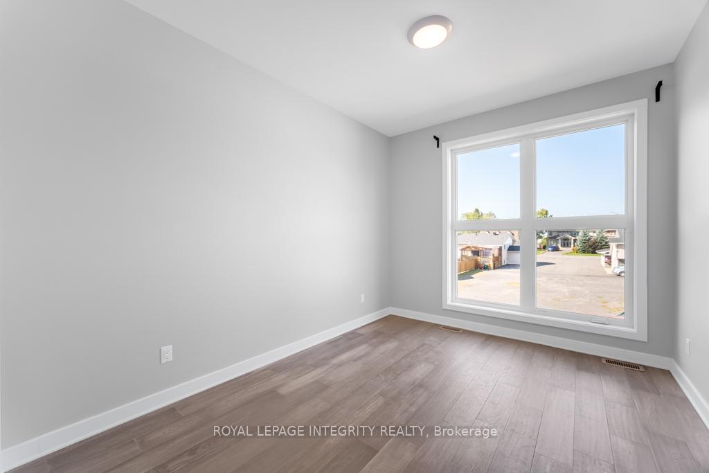 Photo 27 of Unit A, 875 Contour Street, Ottawa, Mer Bleue/Bradley Estates/Anderson Park — HOMEH