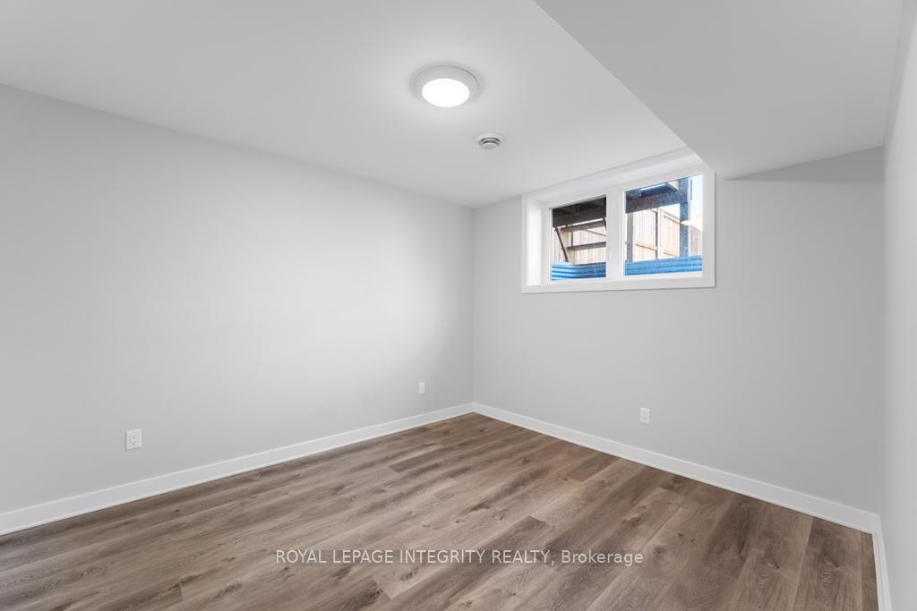Photo 32 of Unit A, 875 Contour Street, Ottawa, Mer Bleue/Bradley Estates/Anderson Park — HOMEH