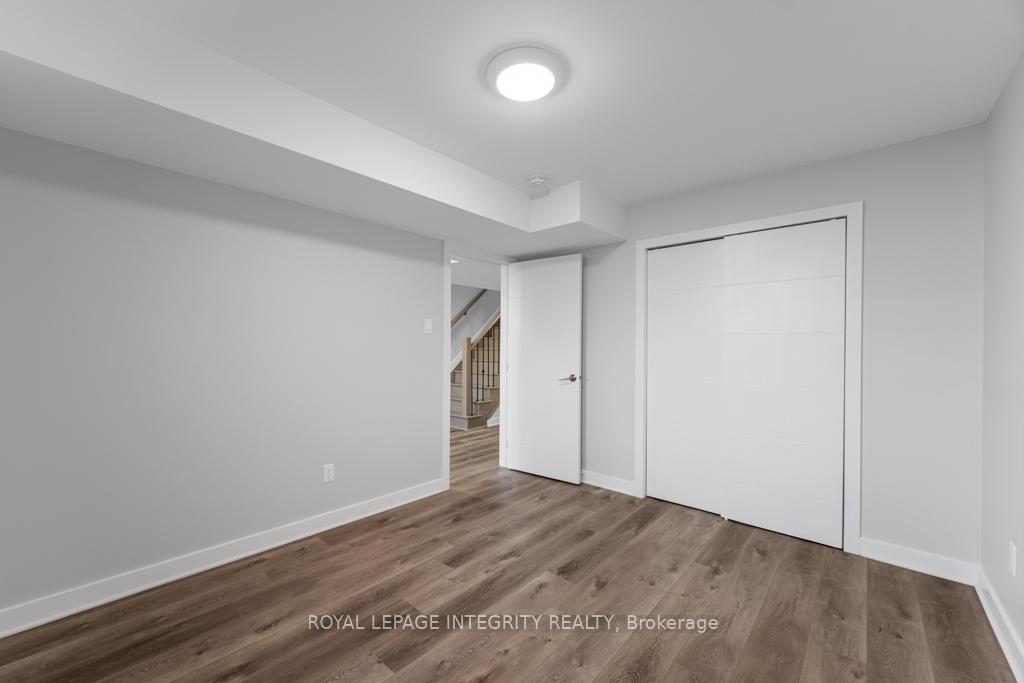 Photo 33 of Unit A, 875 Contour Street, Ottawa, Mer Bleue/Bradley Estates/Anderson Park — HOMEH
