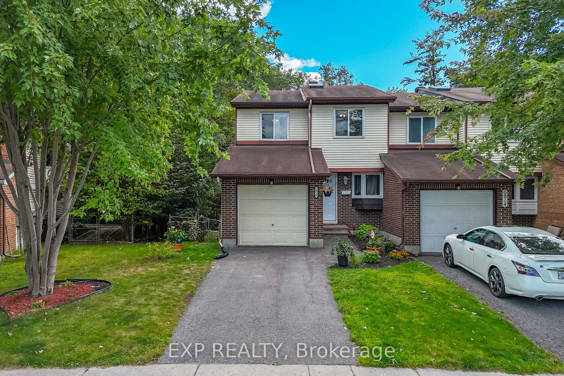 Front of Unit 93, 6816 Bilberry Drive