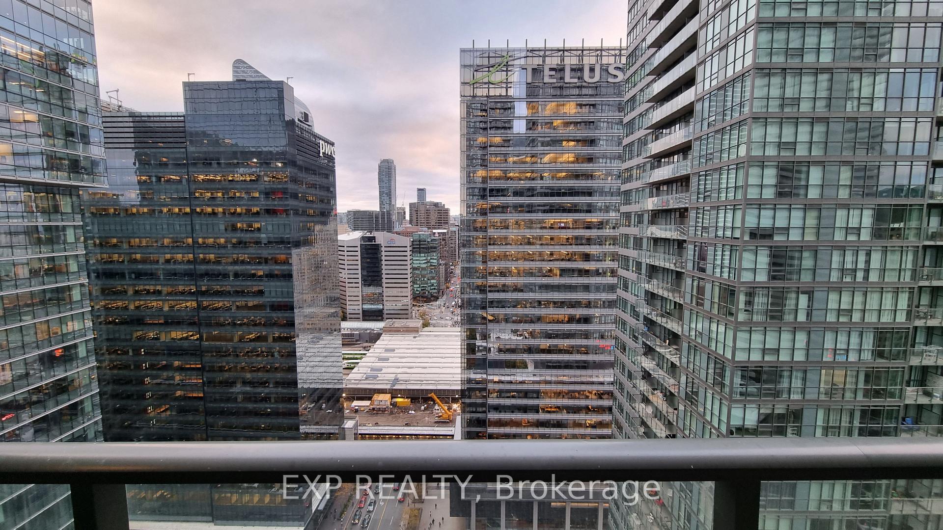 Photo 3 of Unit 2802, 55 Bremner Boulevard, Toronto, Waterfront Communities — HOMEH