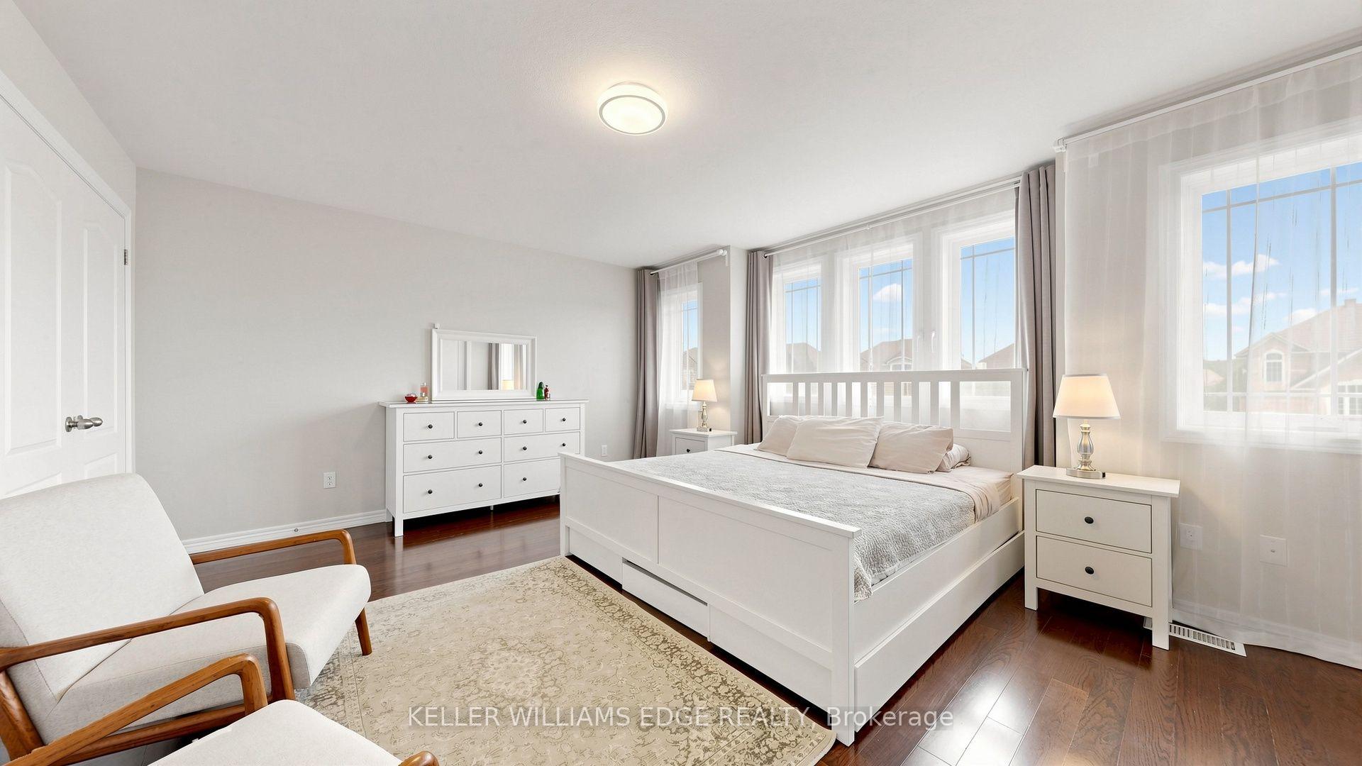 Photo 21 of 173 Raymond Road, Hamilton, Meadowlands — HOMEH