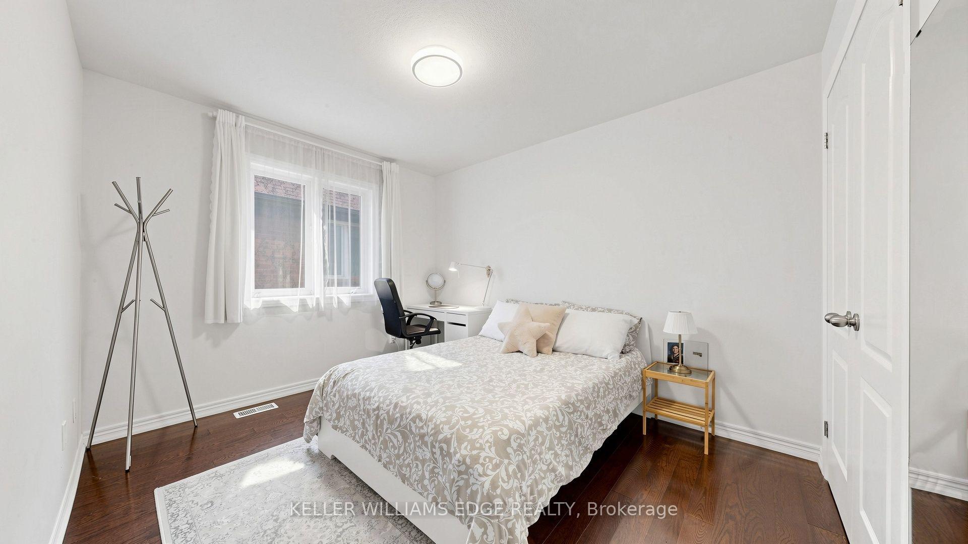 Photo 28 of 173 Raymond Road, Hamilton, Meadowlands — HOMEH