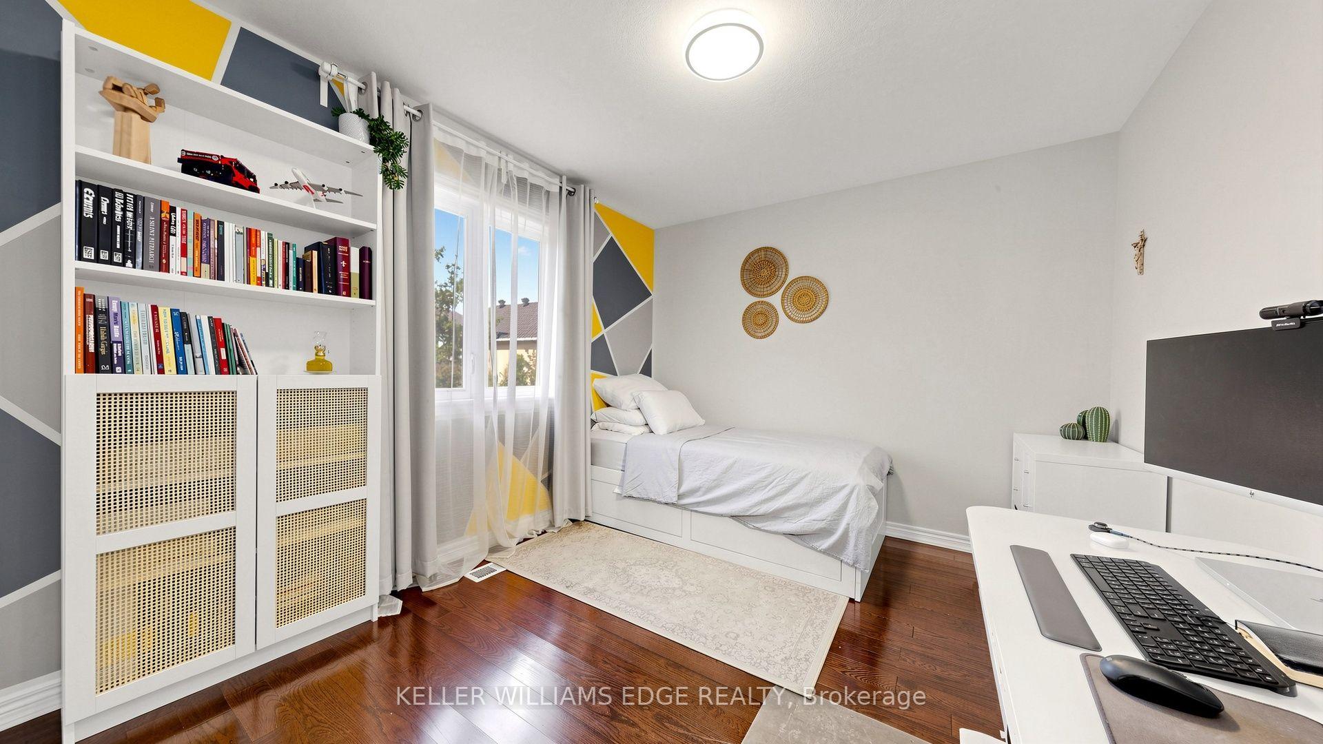 Photo 30 of 173 Raymond Road, Hamilton, Meadowlands — HOMEH