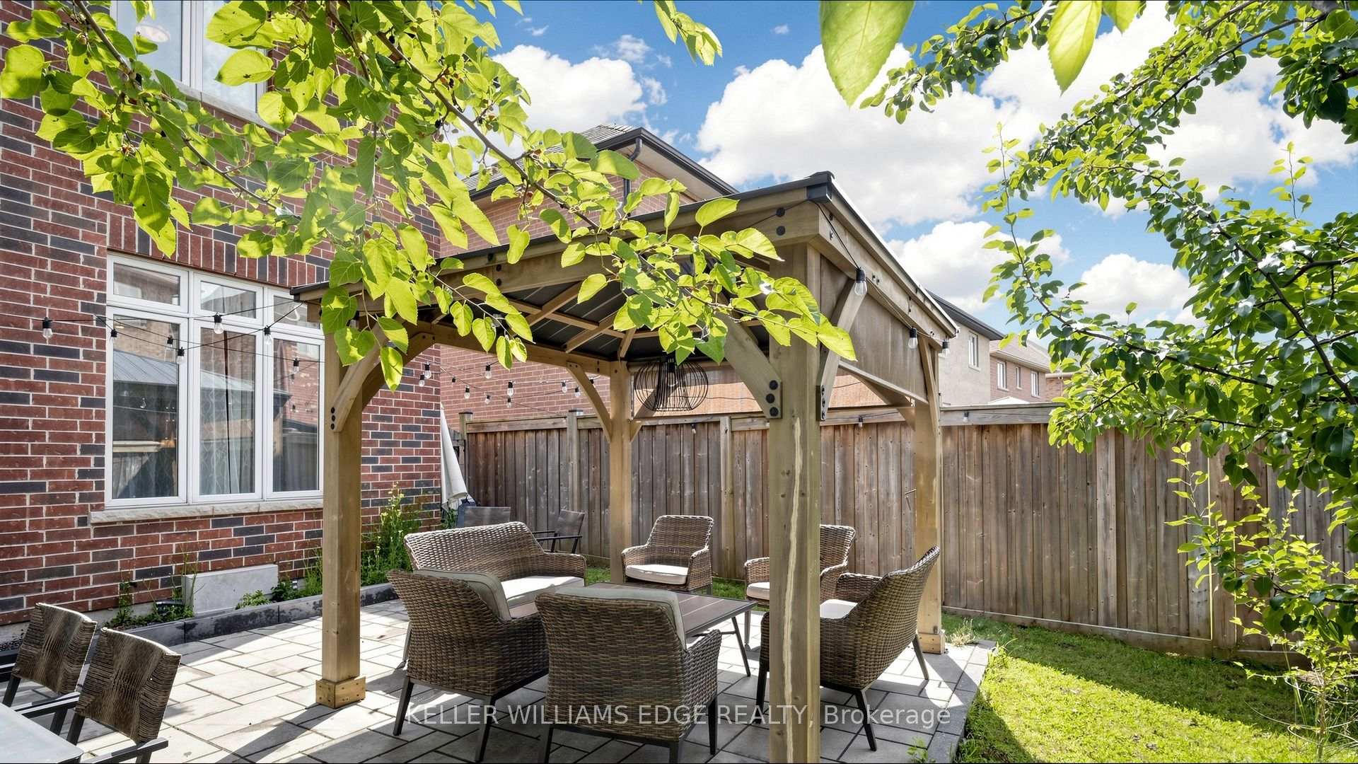 Photo 39 of 173 Raymond Road, Hamilton, Meadowlands — HOMEH