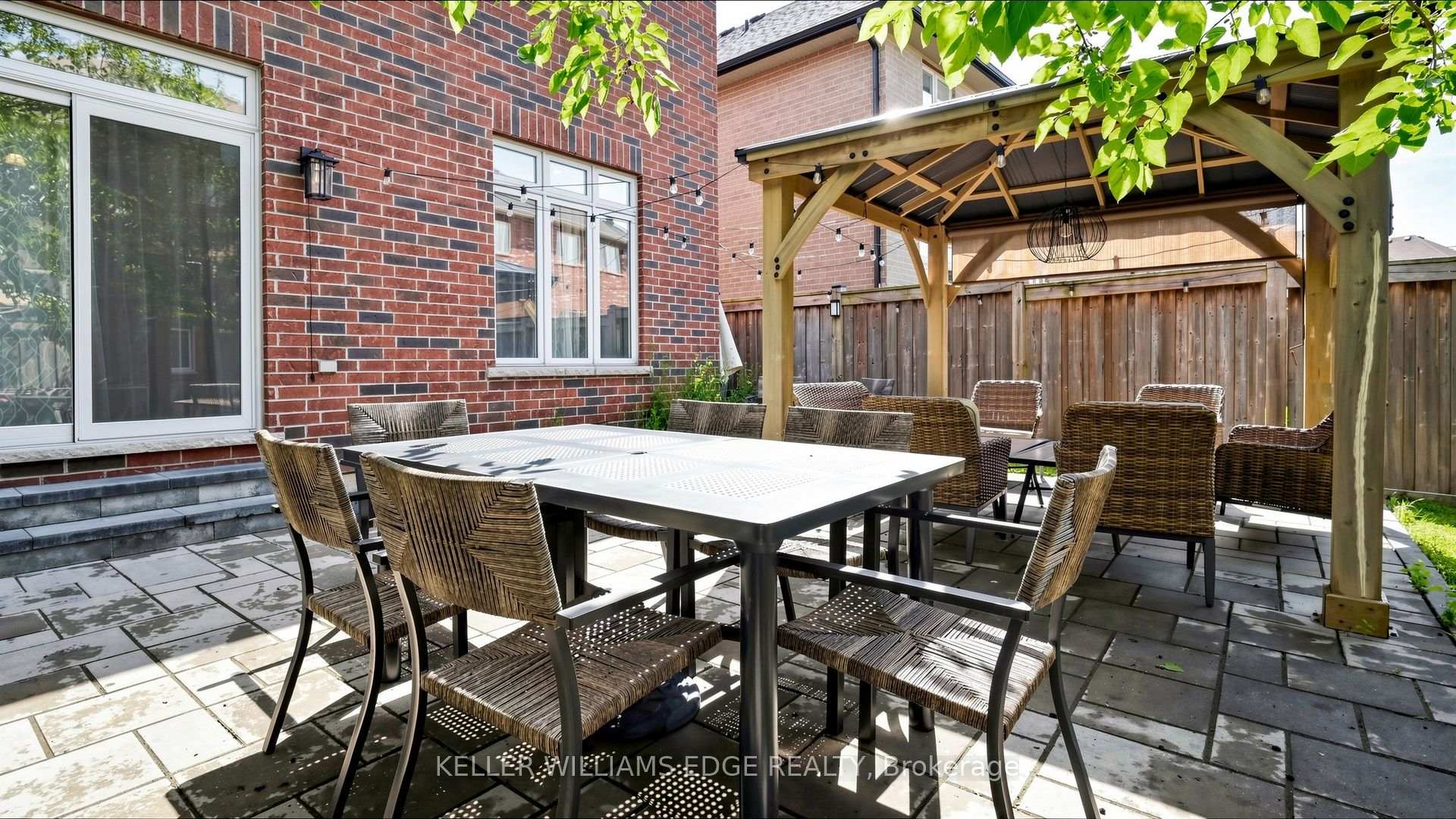 Photo 45 of 173 Raymond Road, Hamilton, Meadowlands — HOMEH