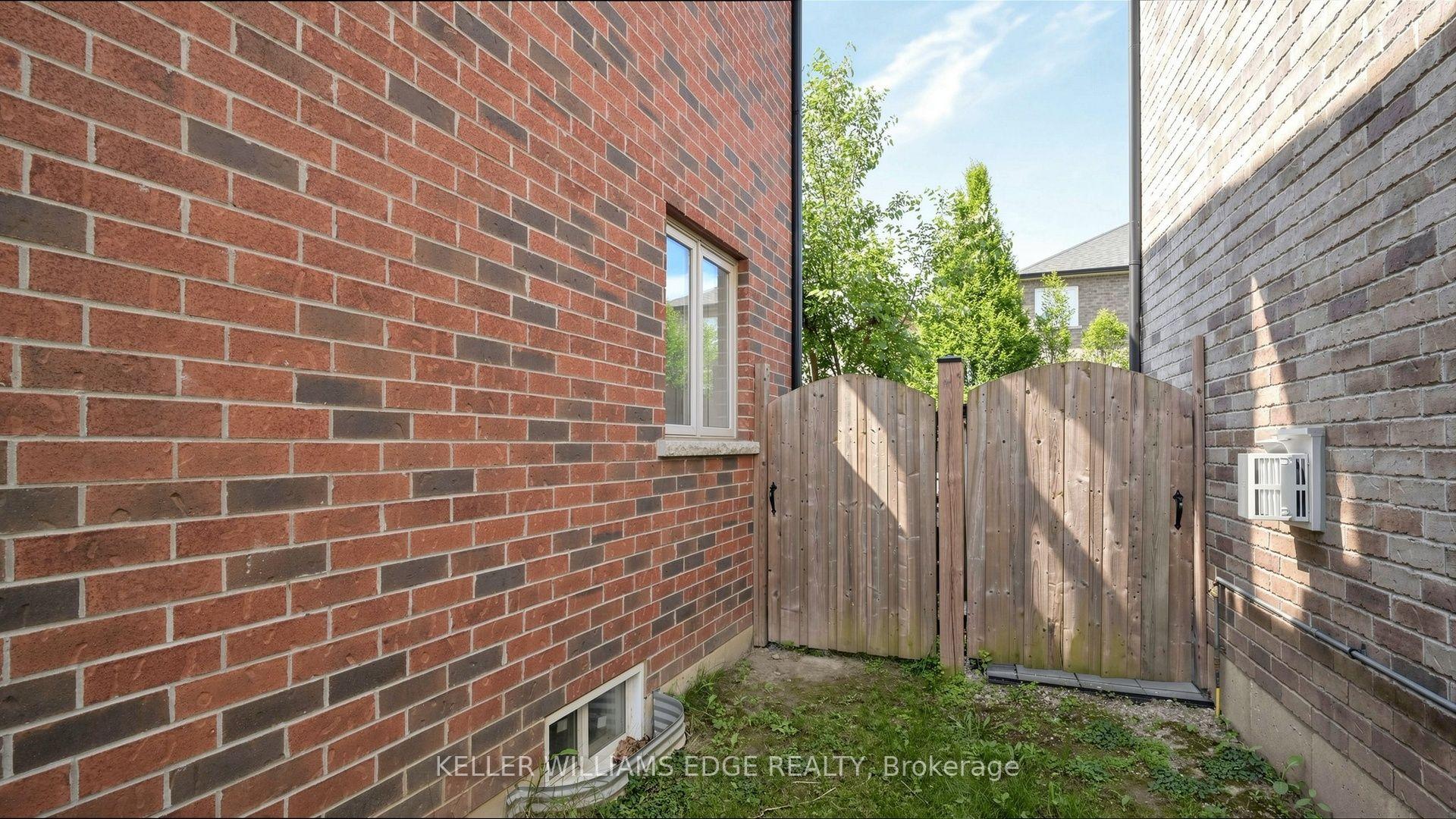 Photo 46 of 173 Raymond Road, Hamilton, Meadowlands — HOMEH