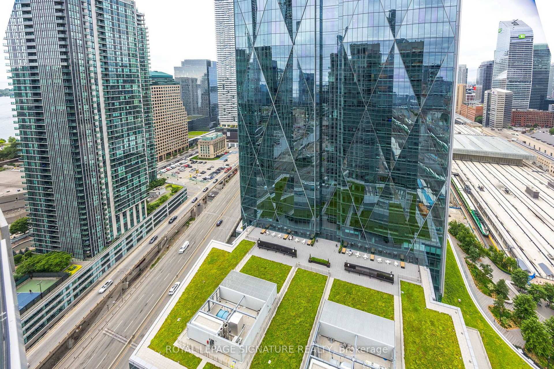 Photo 25 of Unit 3602, 18 Yonge Street, Toronto, Waterfront Communities — HOMEH