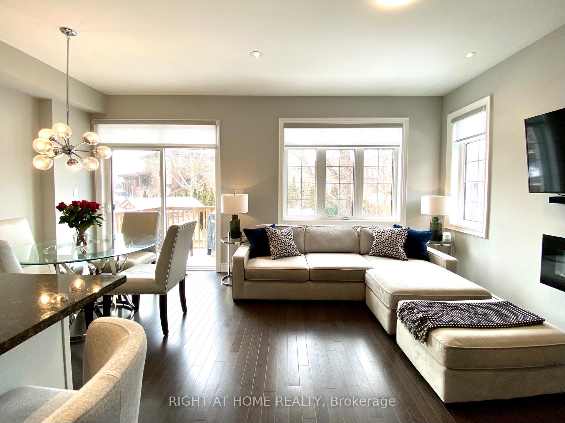 Photo 21 of 2 Queen Mary Court, Vaughan, East Woodbridge — HOMEH