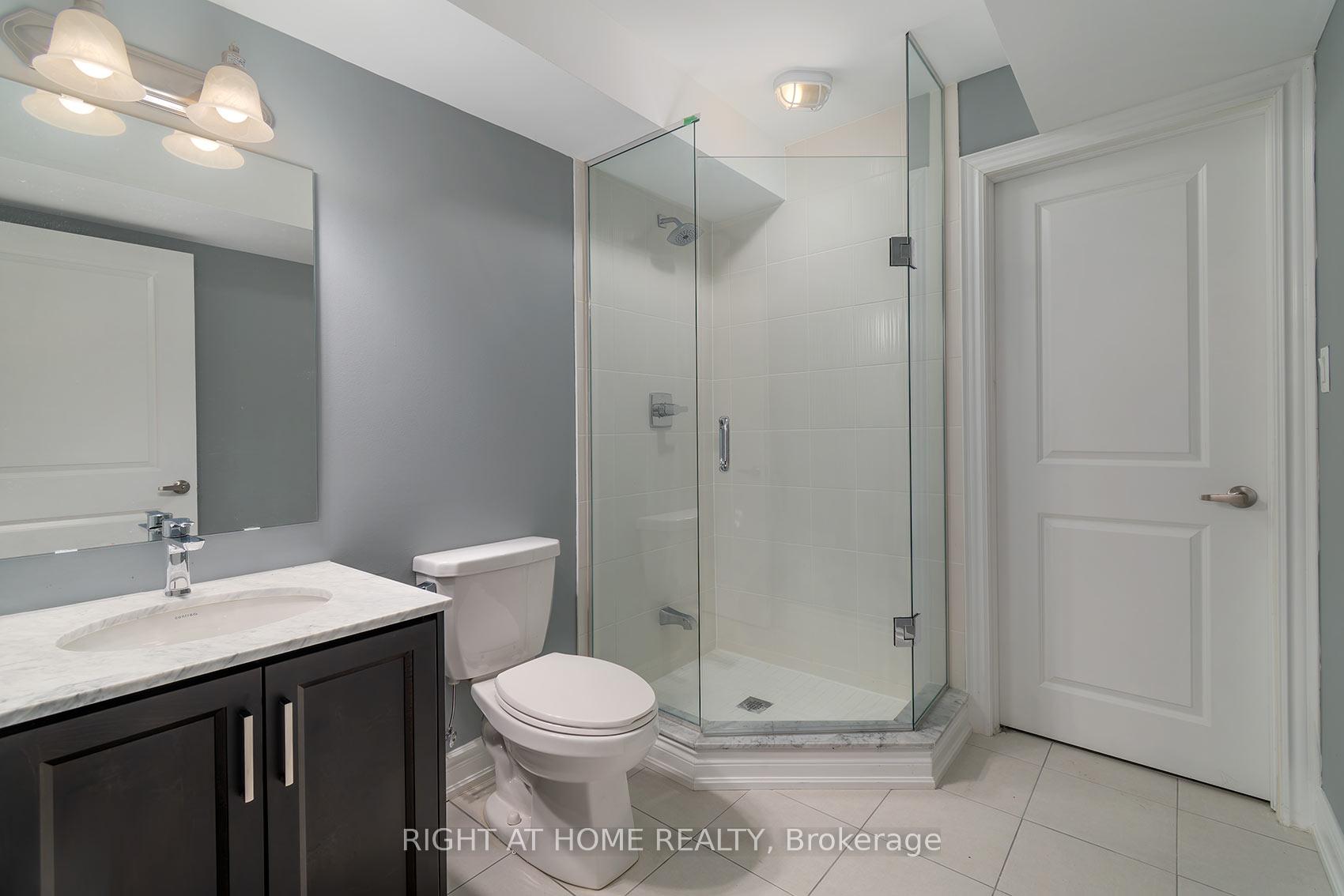 Photo 46 of 2 Queen Mary Court, Vaughan, East Woodbridge — HOMEH