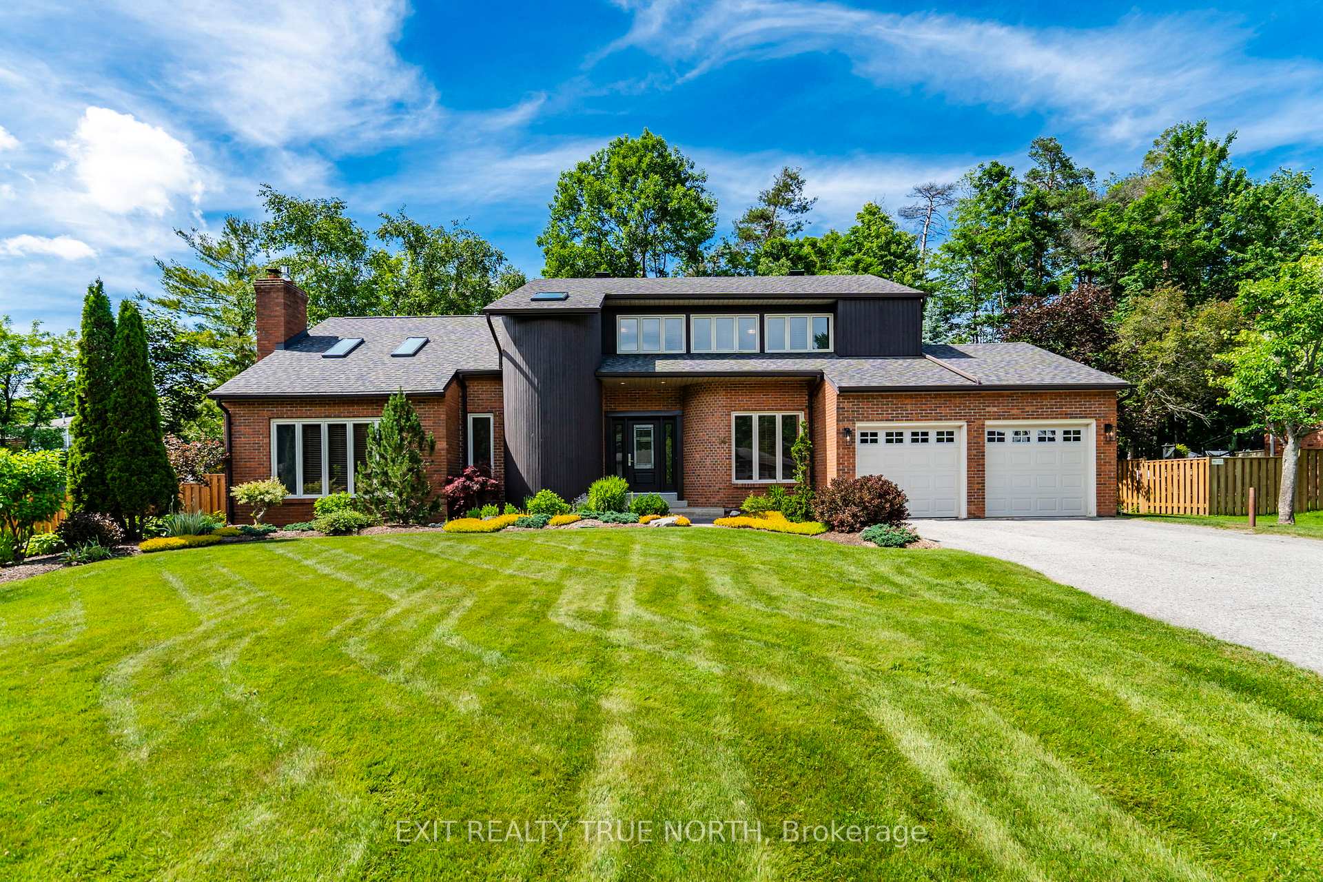 Photo of 14 Rosewood Avenue