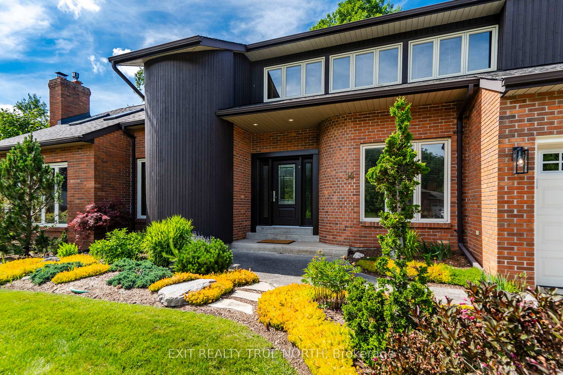 Photo 4 of 14 Rosewood Avenue, Springwater, Midhurst — HOMEH