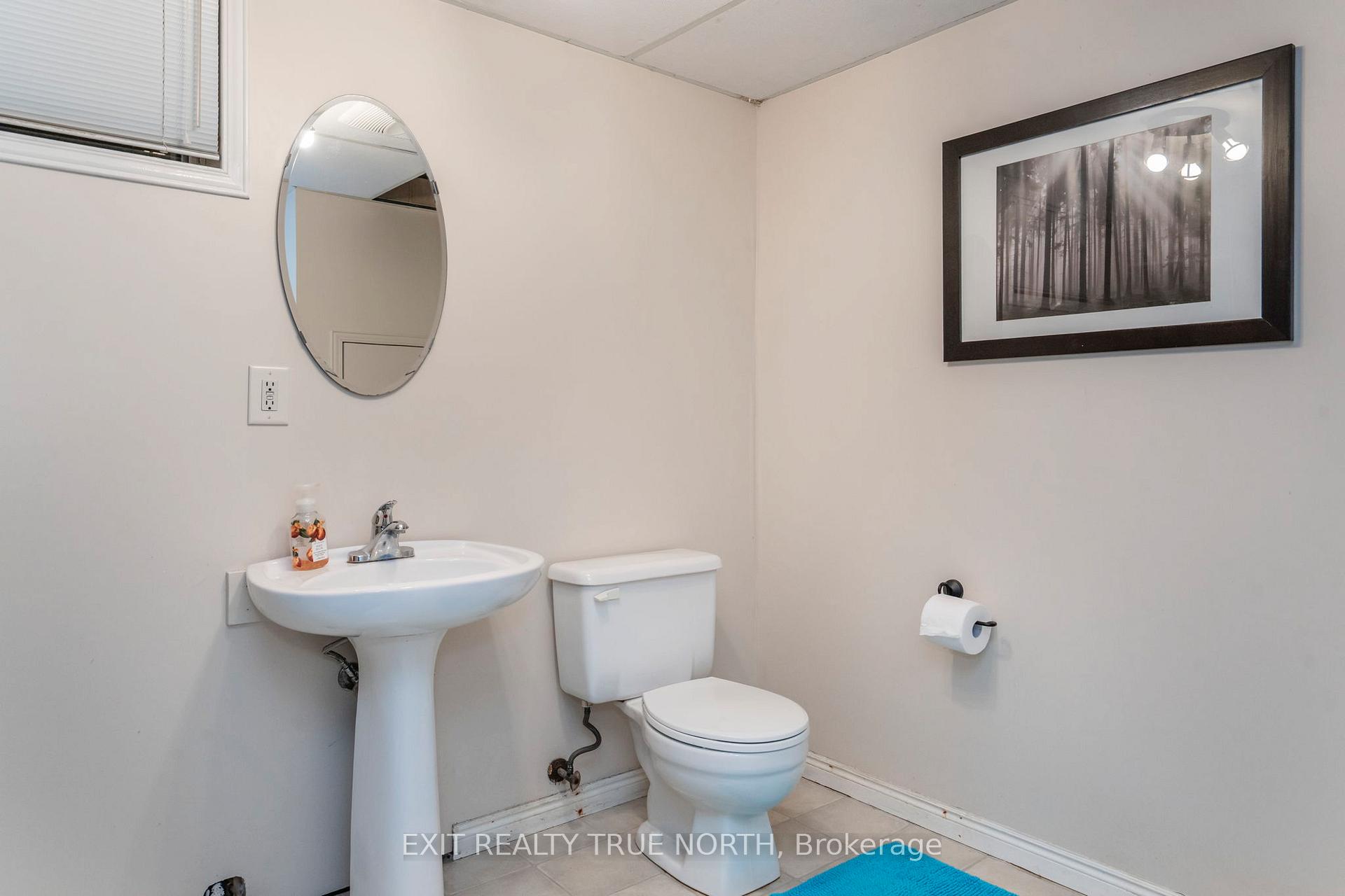 Photo 34 of 14 Rosewood Avenue, Springwater, Midhurst — HOMEH