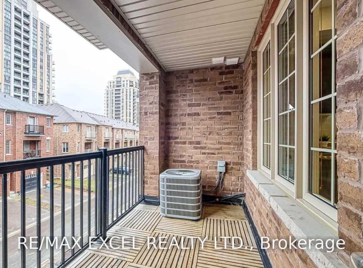 Photo 5 of 99 Battista Perri Drive, Markham, Wismer — HOMEH