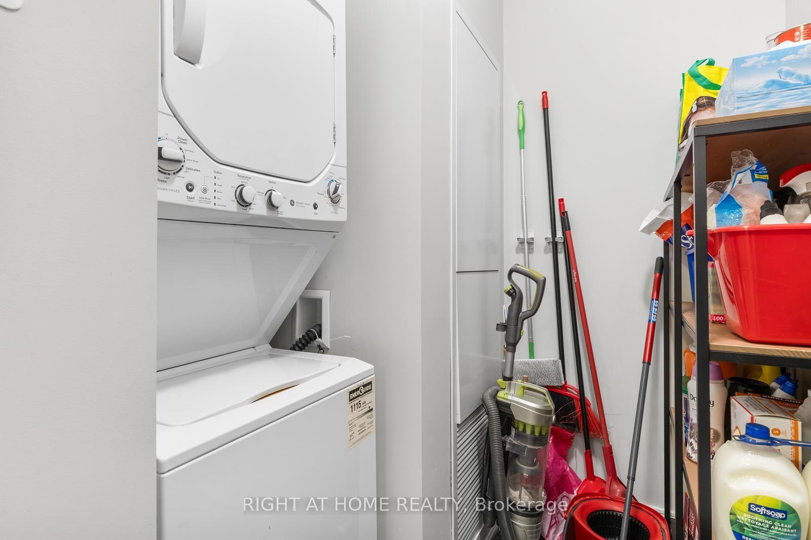 Photo 22 of Unit PH05, 150 Main Street W, Hamilton, Central — HOMEH