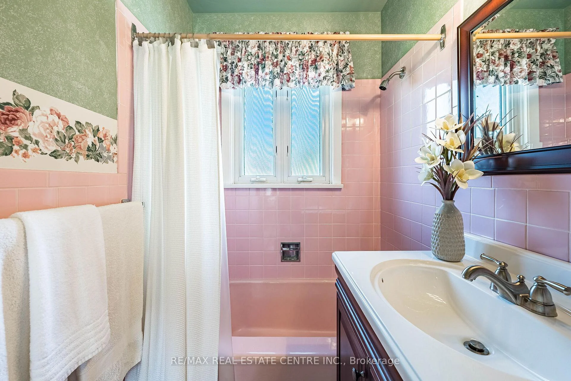 Photo 65 of 2591 Whaley Drive, Mississauga, Cooksville — HOMEH