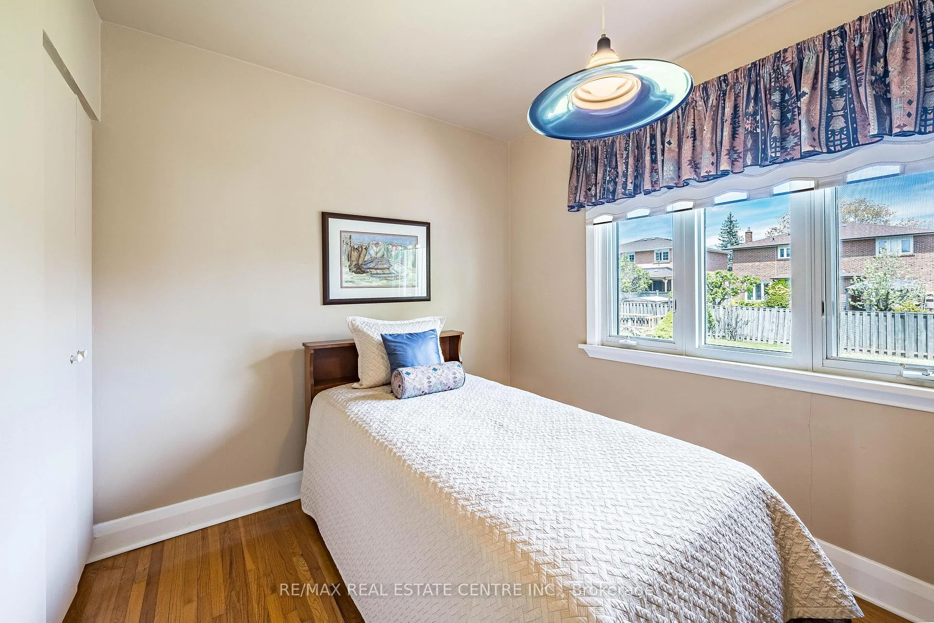Photo 71 of 2591 Whaley Drive, Mississauga, Cooksville — HOMEH