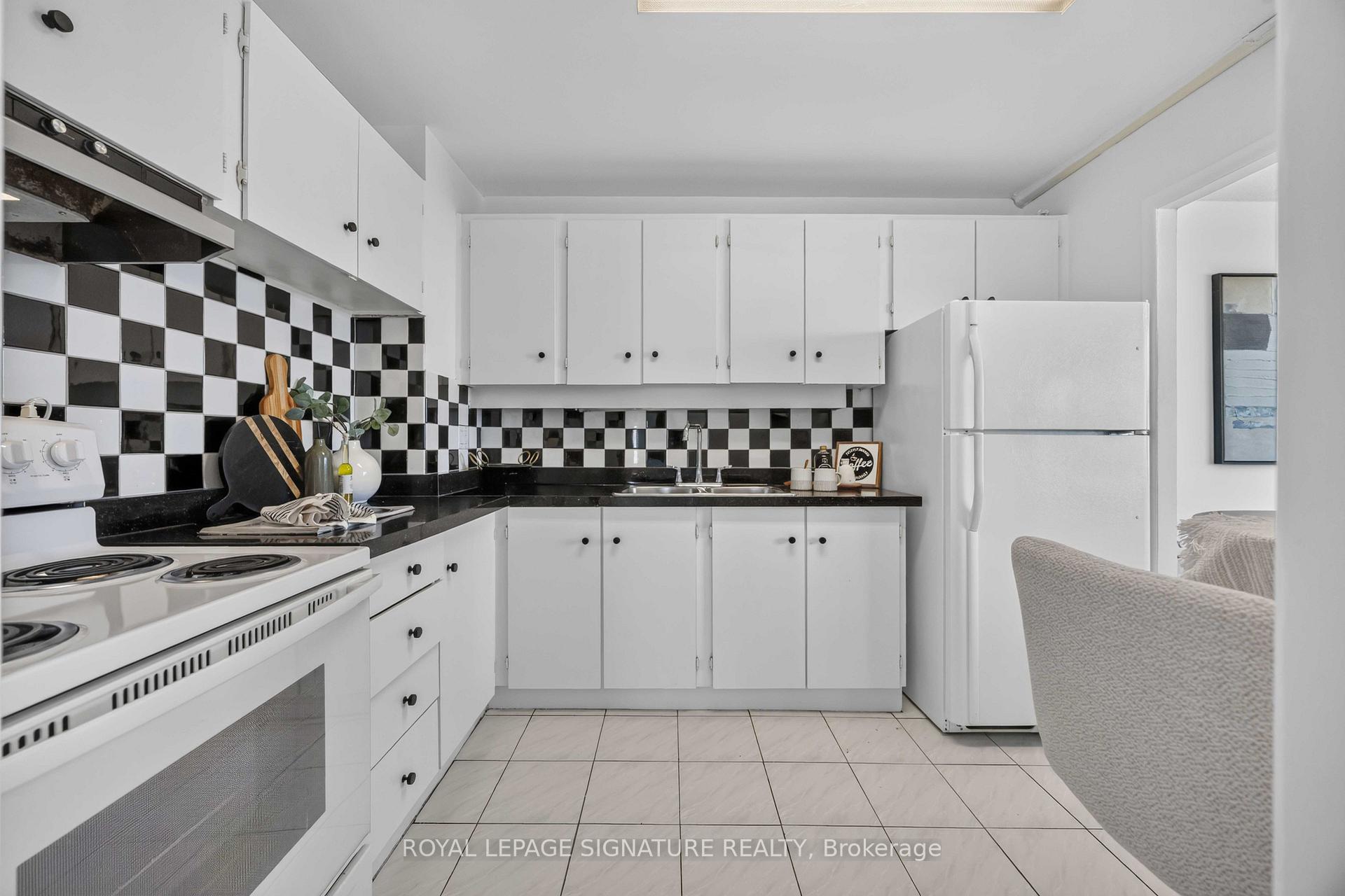 Photo 14 of Unit 2502, 715 Don Mills Road, Toronto, Flemingdon Park — HOMEH
