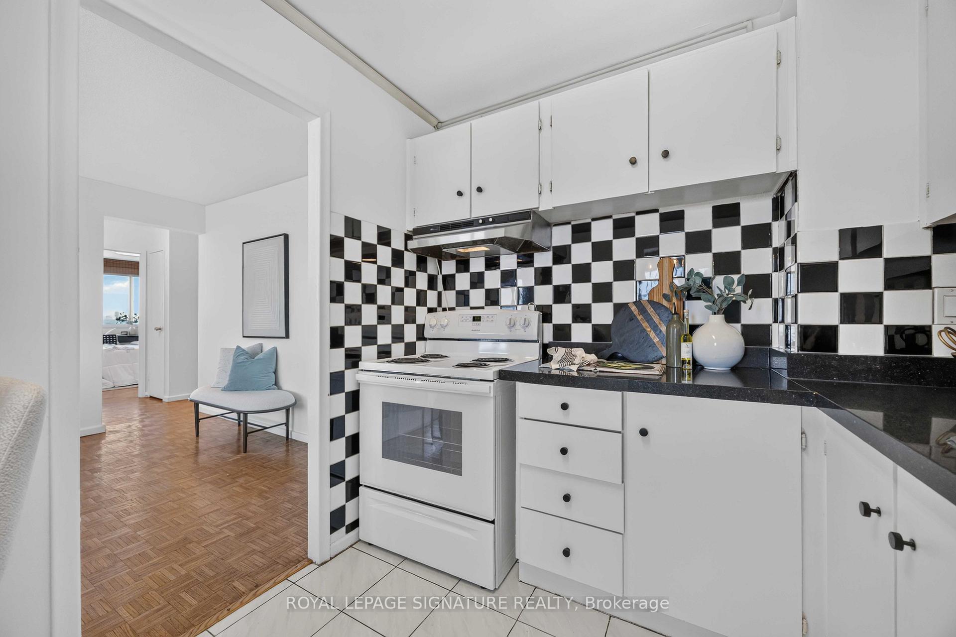 Photo 16 of Unit 2502, 715 Don Mills Road, Toronto, Flemingdon Park — HOMEH