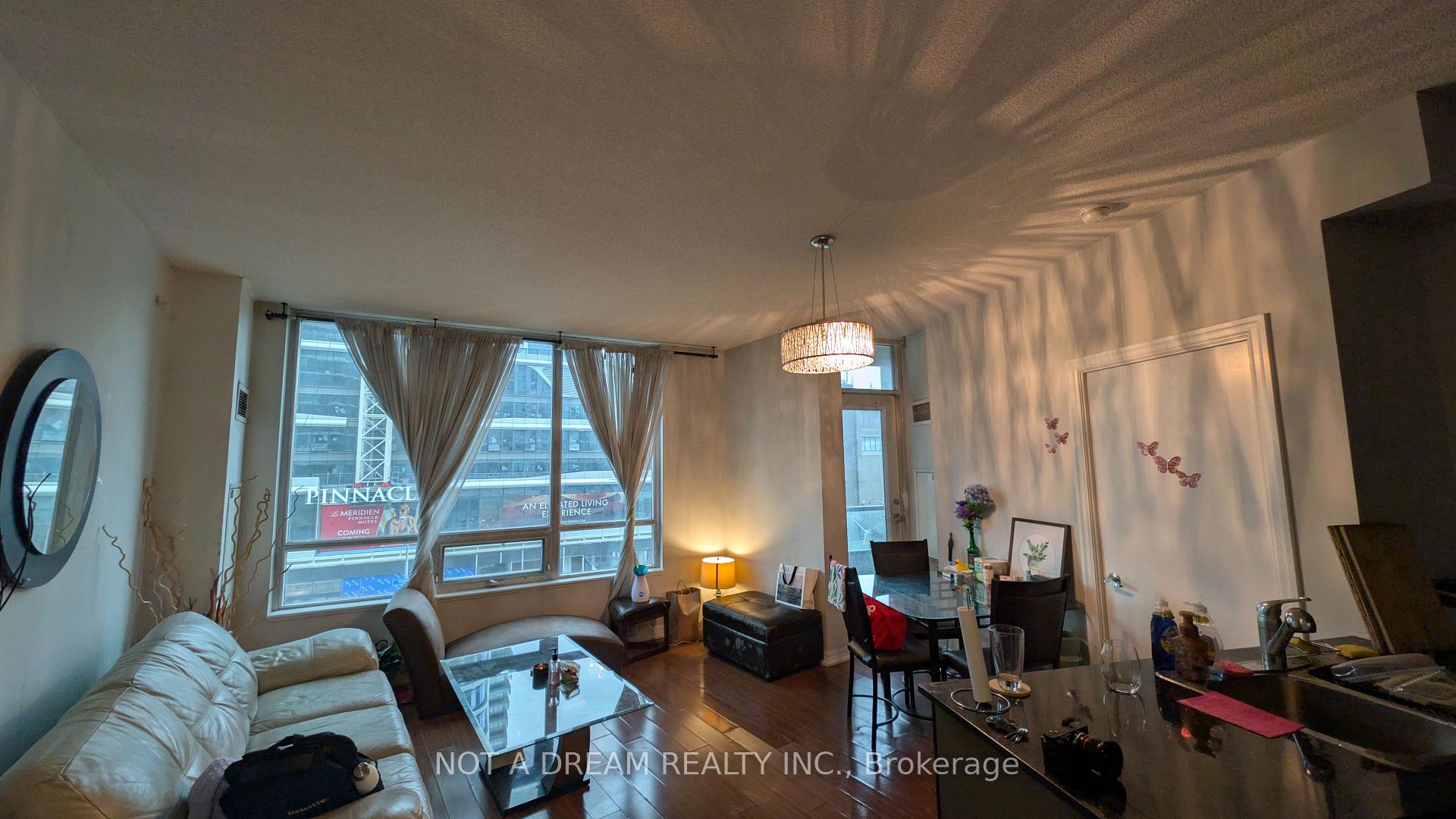 Photo 3 of Unit 409, 16 Yonge Street, Toronto, Waterfront Communities — HOMEH
