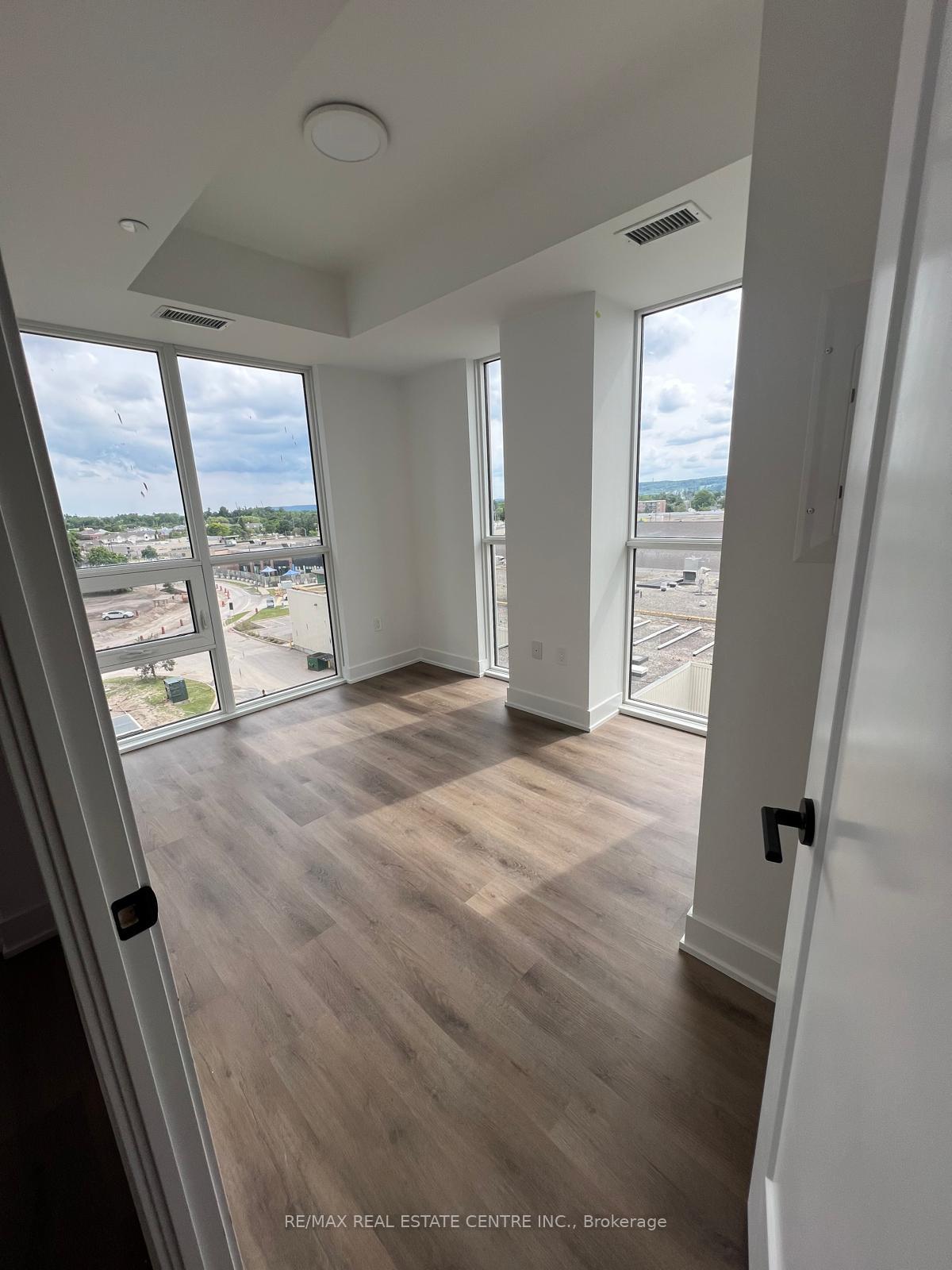 Photo 17 of Unit 514 A, 115 Nipissing Rd, Milton, Timberlea — HOMEH