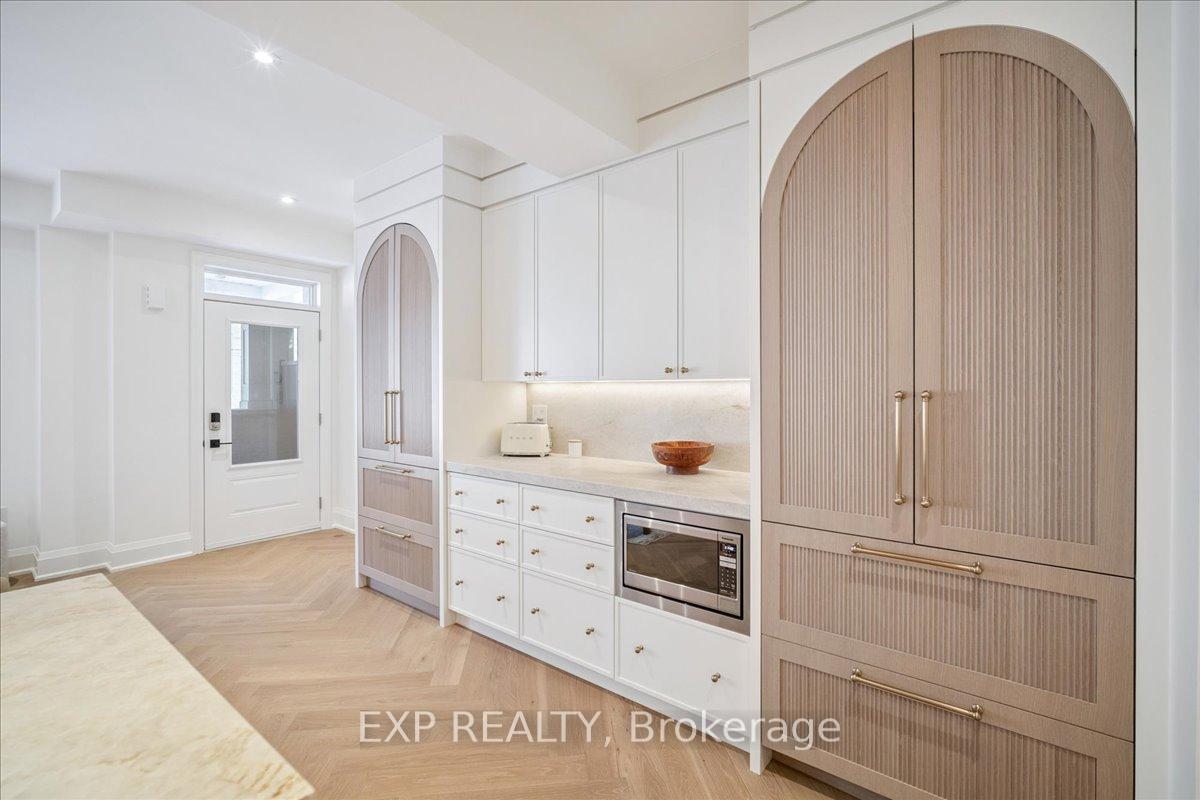 Photo 8 of 3266 Sixth Line, Oakville, Glenorchy — HOMEH