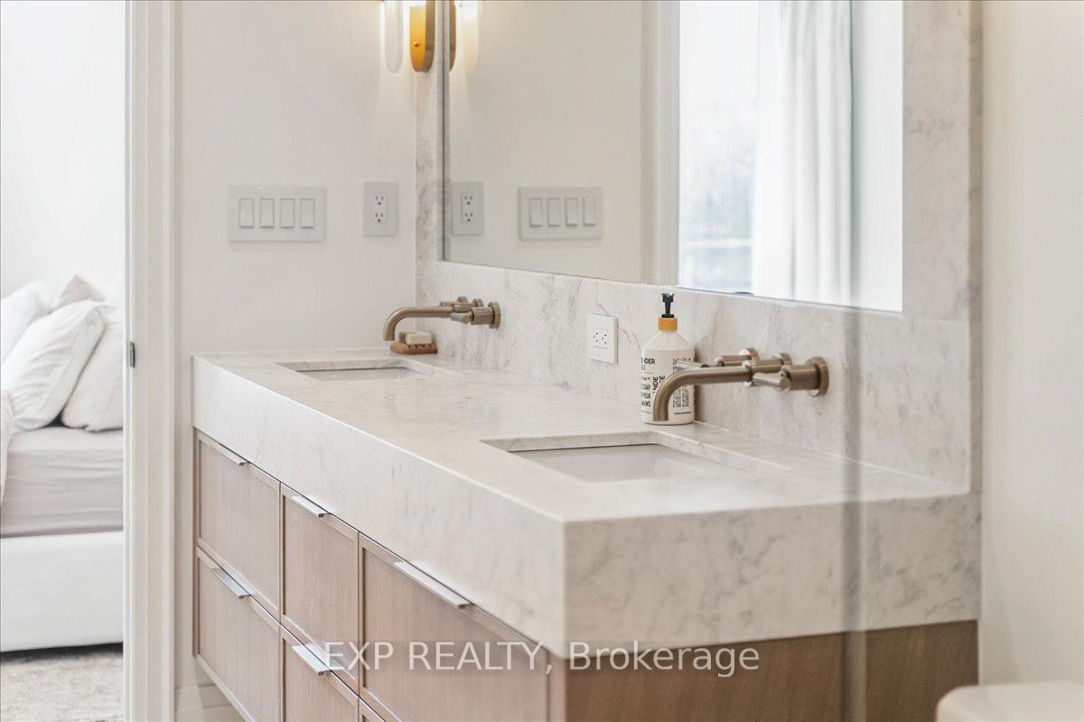 Photo 29 of 3266 Sixth Line, Oakville, Glenorchy — HOMEH