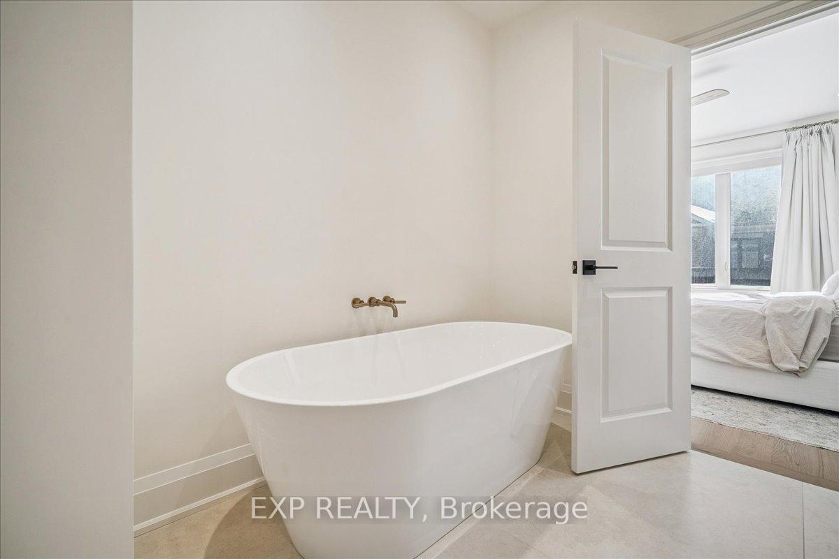 Photo 30 of 3266 Sixth Line, Oakville, Glenorchy — HOMEH