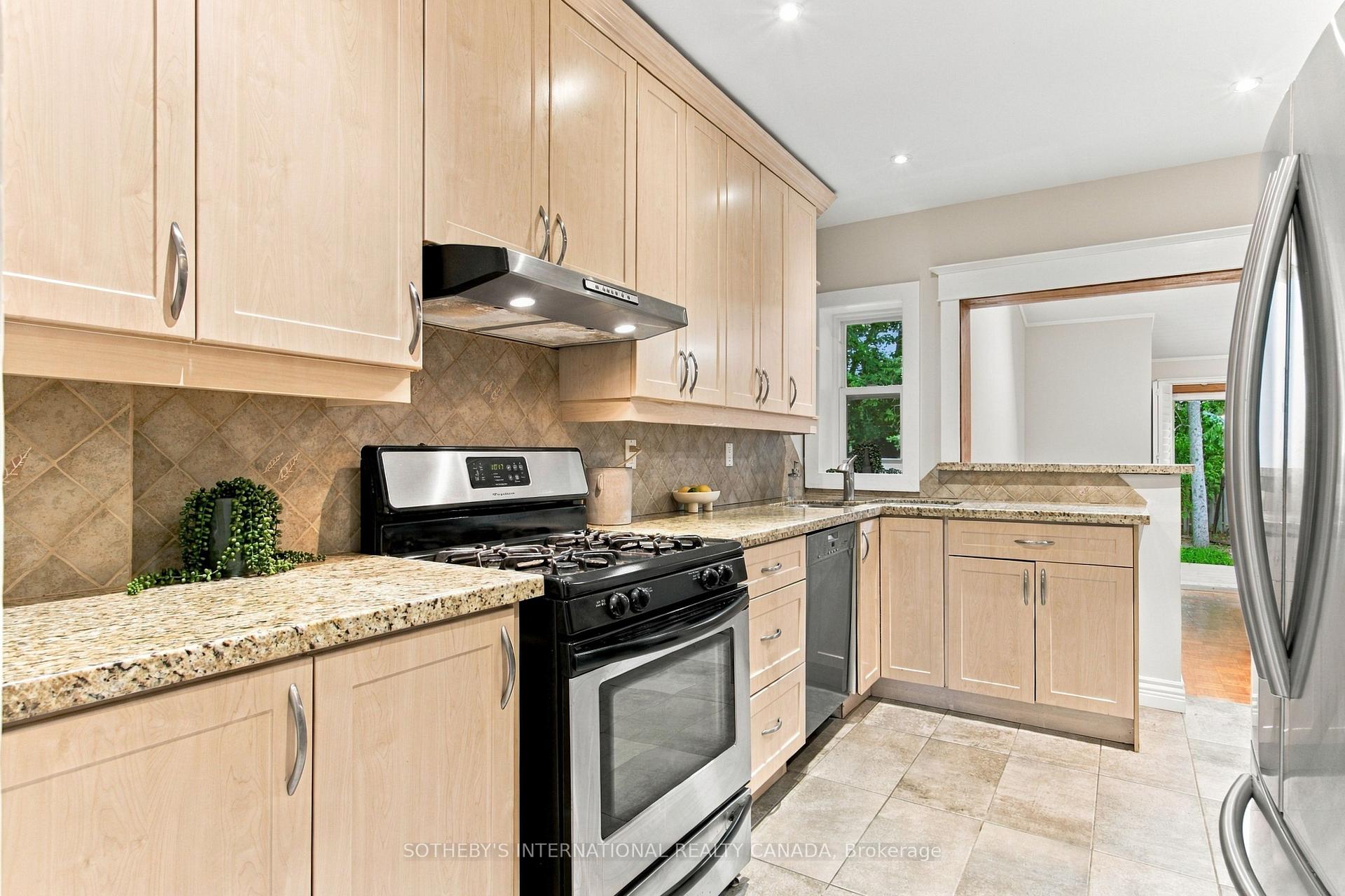 Photo 12 of 62 Bowood Avenue, Toronto, Lawrence Park North — HOMEH