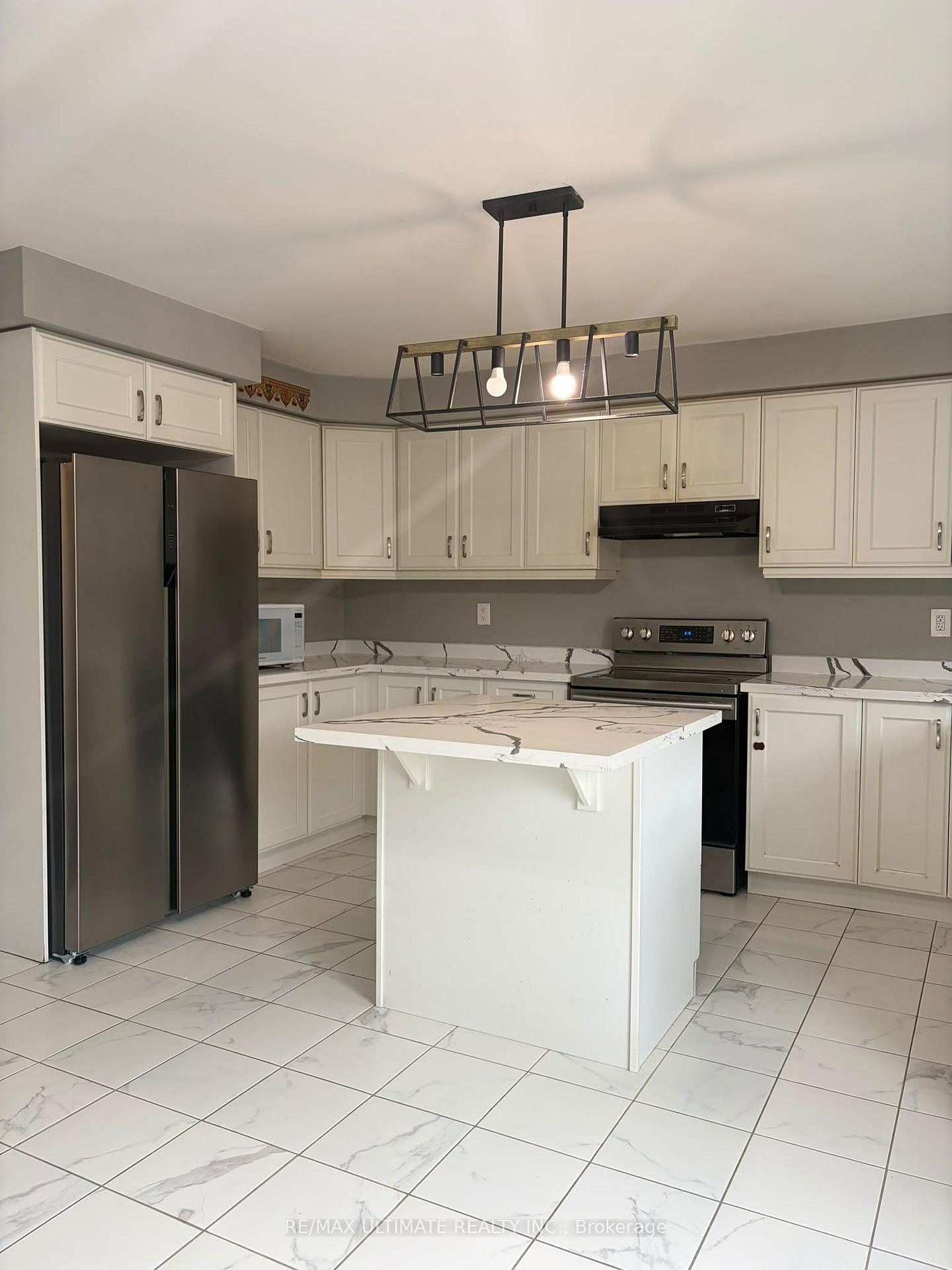 Photo 7 of 68 Stewardship Road, Brampton, Northwest Brampton — HOMEH
