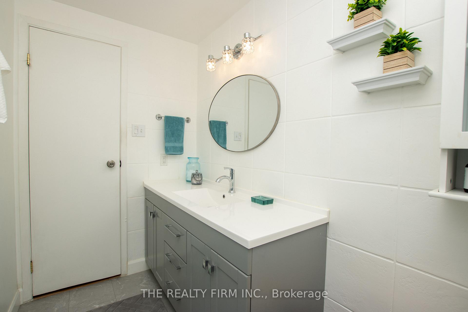 Photo 55 of Unit 32, 110 Deveron Crescent, London, South T — HOMEH