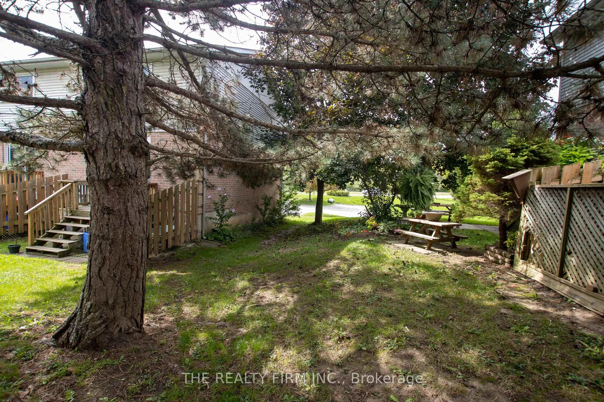 Photo 88 of Unit 32, 110 Deveron Crescent, London, South T — HOMEH