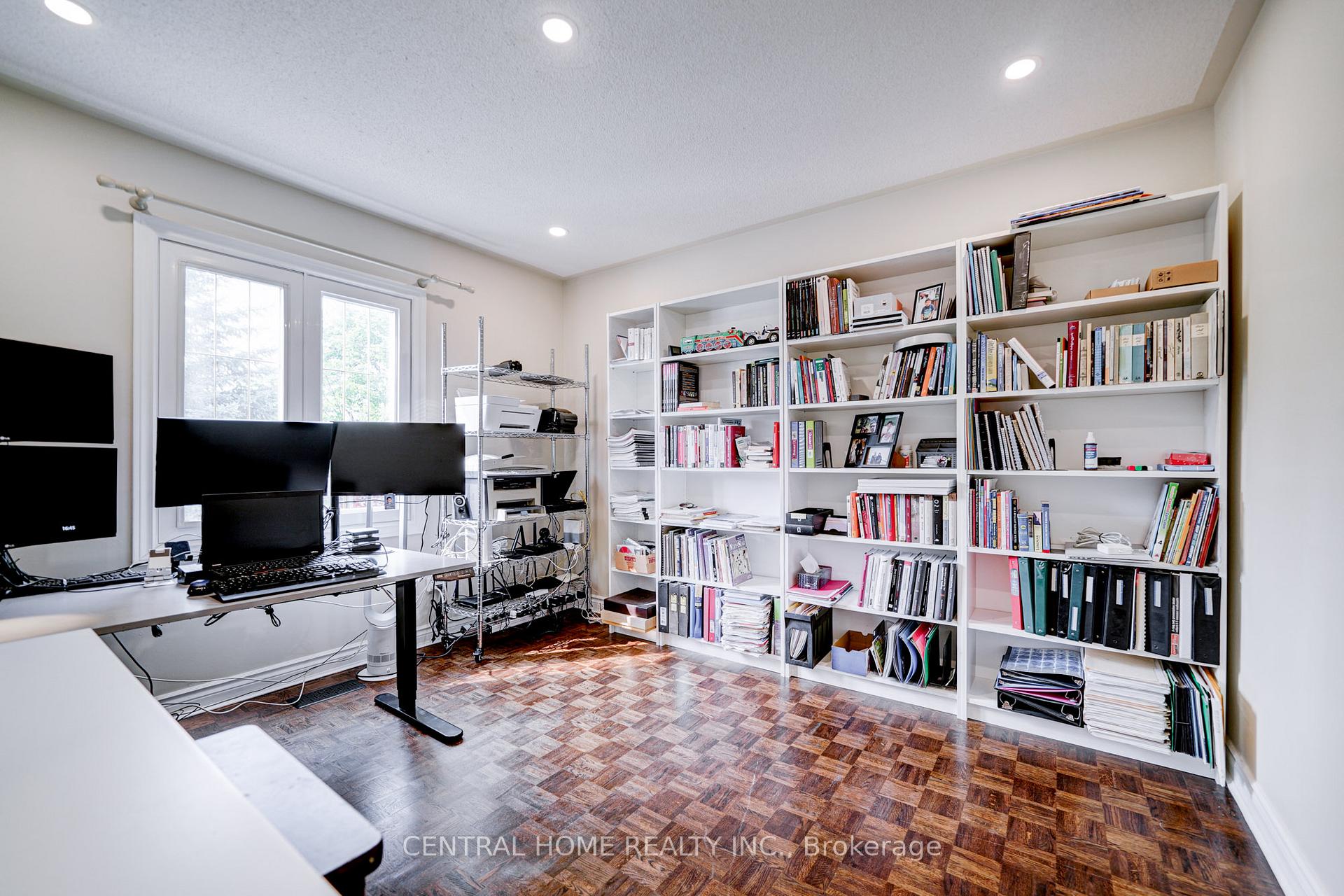Photo 24 of 293 Worth Boulevard, Vaughan, Beverley Glen — HOMEH