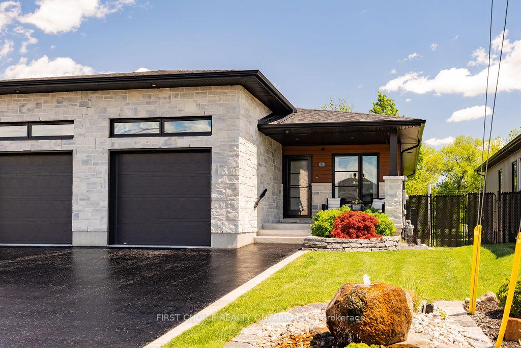 Photo 1 of 17B Ethier Boulevard, North Glengarry, Alexandria — HOMEH