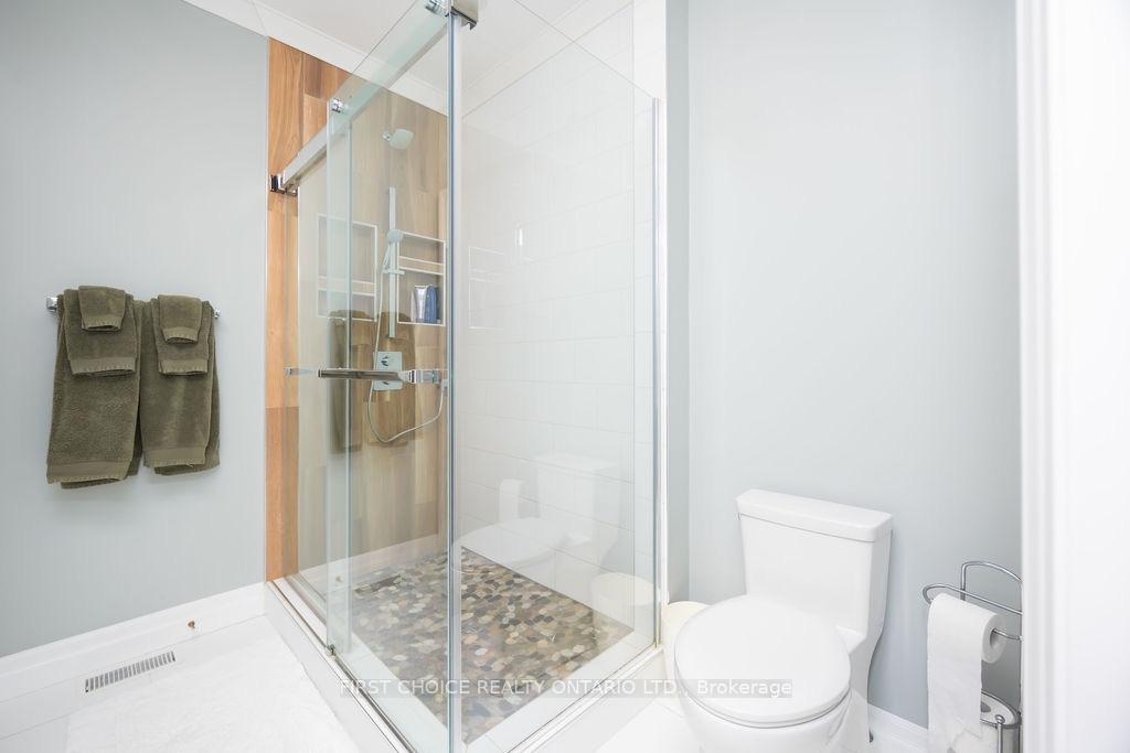 Photo 23 of 17B Ethier Boulevard, North Glengarry, Alexandria — HOMEH