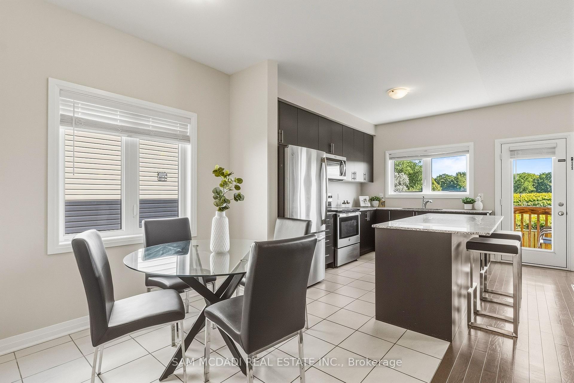 Photo 11 of 4185 Cherry Heights Boulevard, Lincoln, Beamsville — HOMEH