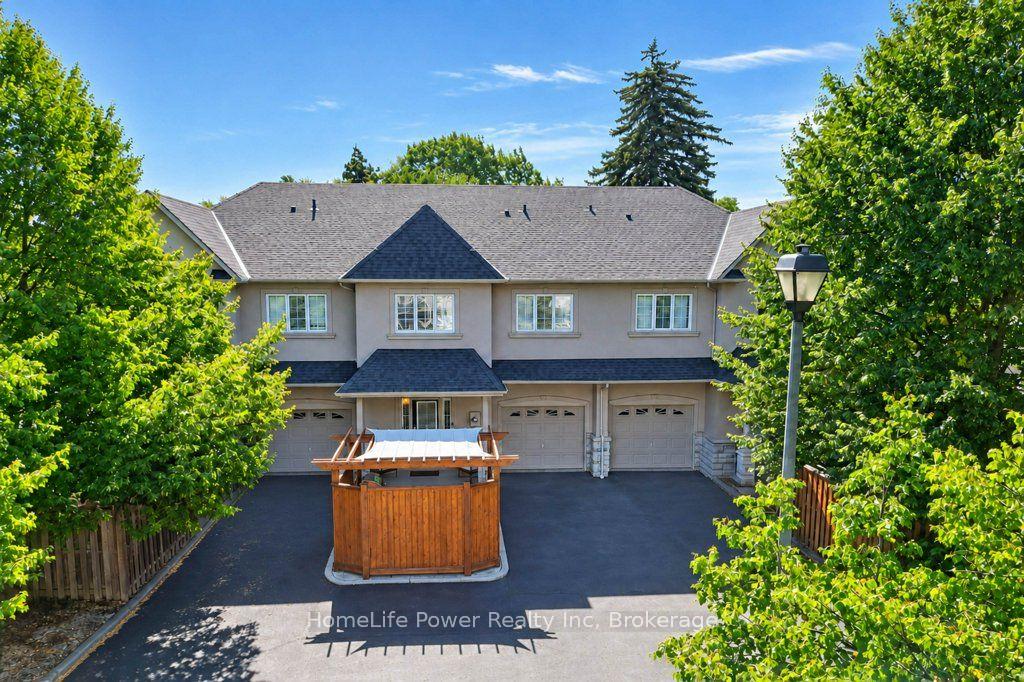 Photo 1 of Unit 7, 455 Claridge Road, Burlington, Roseland — HOMEH