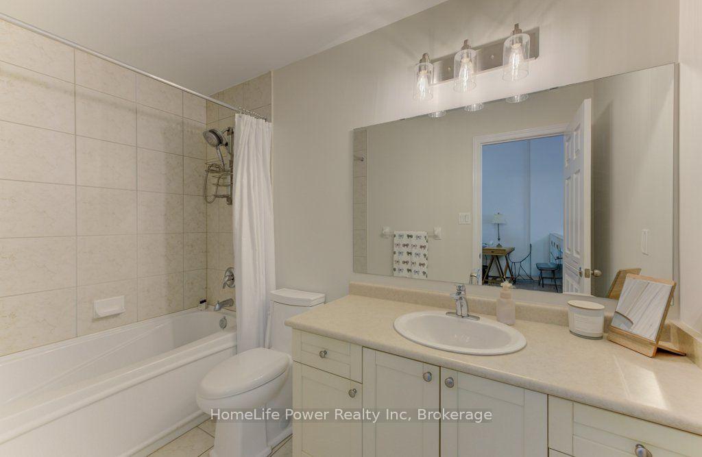 Photo 24 of Unit 7, 455 Claridge Road, Burlington, Roseland — HOMEH