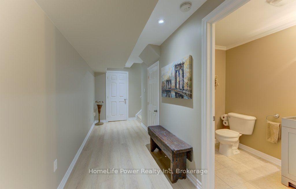 Photo 28 of Unit 7, 455 Claridge Road, Burlington, Roseland — HOMEH