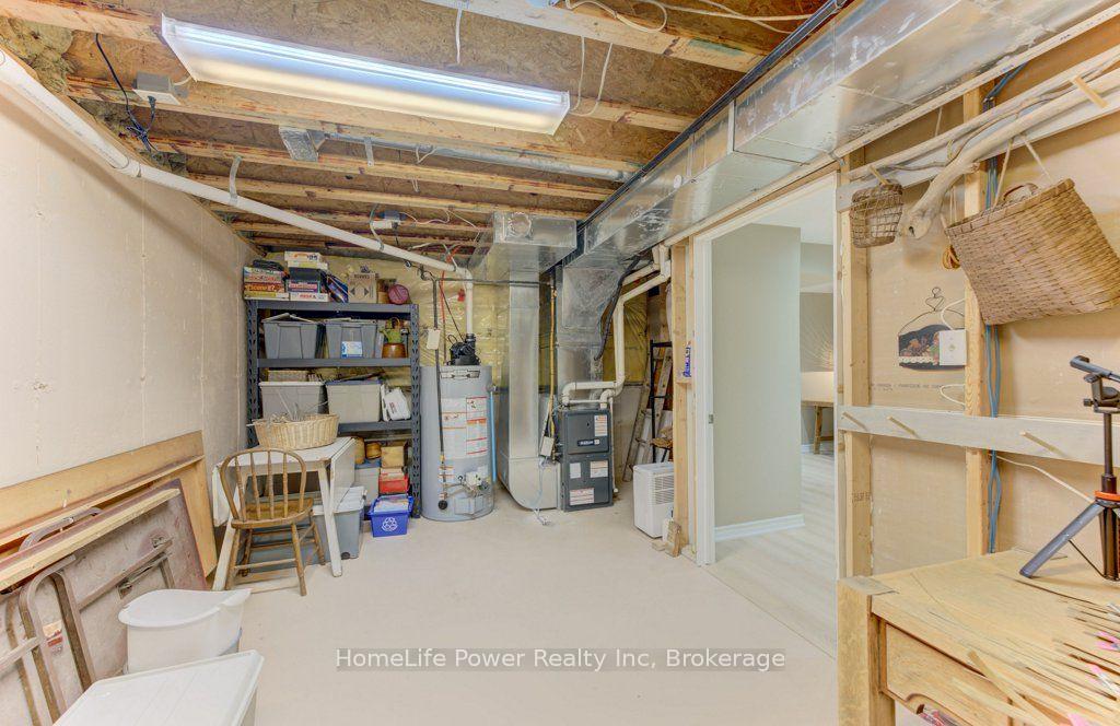 Photo 33 of Unit 7, 455 Claridge Road, Burlington, Roseland — HOMEH