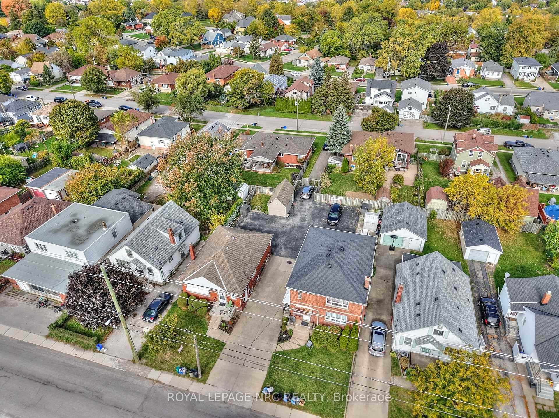 Photo 3 of 100 Townline W Road, St. Catharines, Burleigh Hill — HOMEH