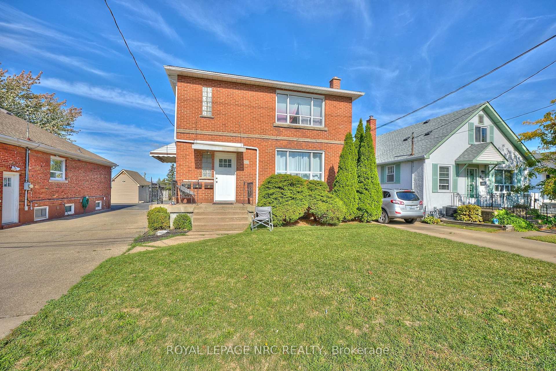 Photo 4 of 100 Townline W Road, St. Catharines, Burleigh Hill — HOMEH