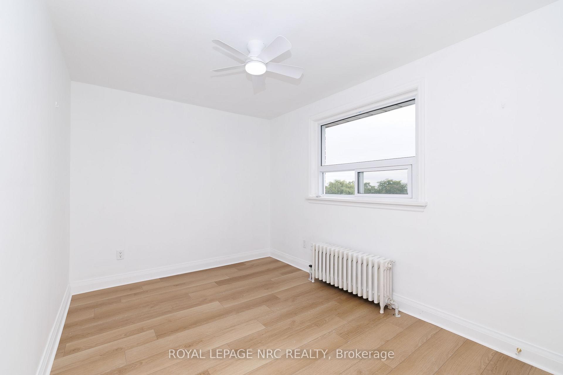 Photo 21 of 100 Townline W Road, St. Catharines, Burleigh Hill — HOMEH