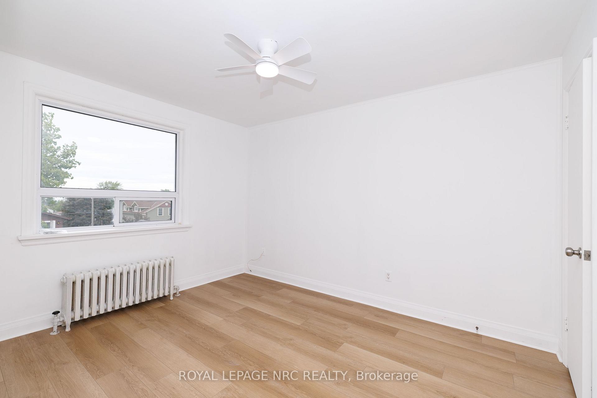Photo 23 of 100 Townline W Road, St. Catharines, Burleigh Hill — HOMEH