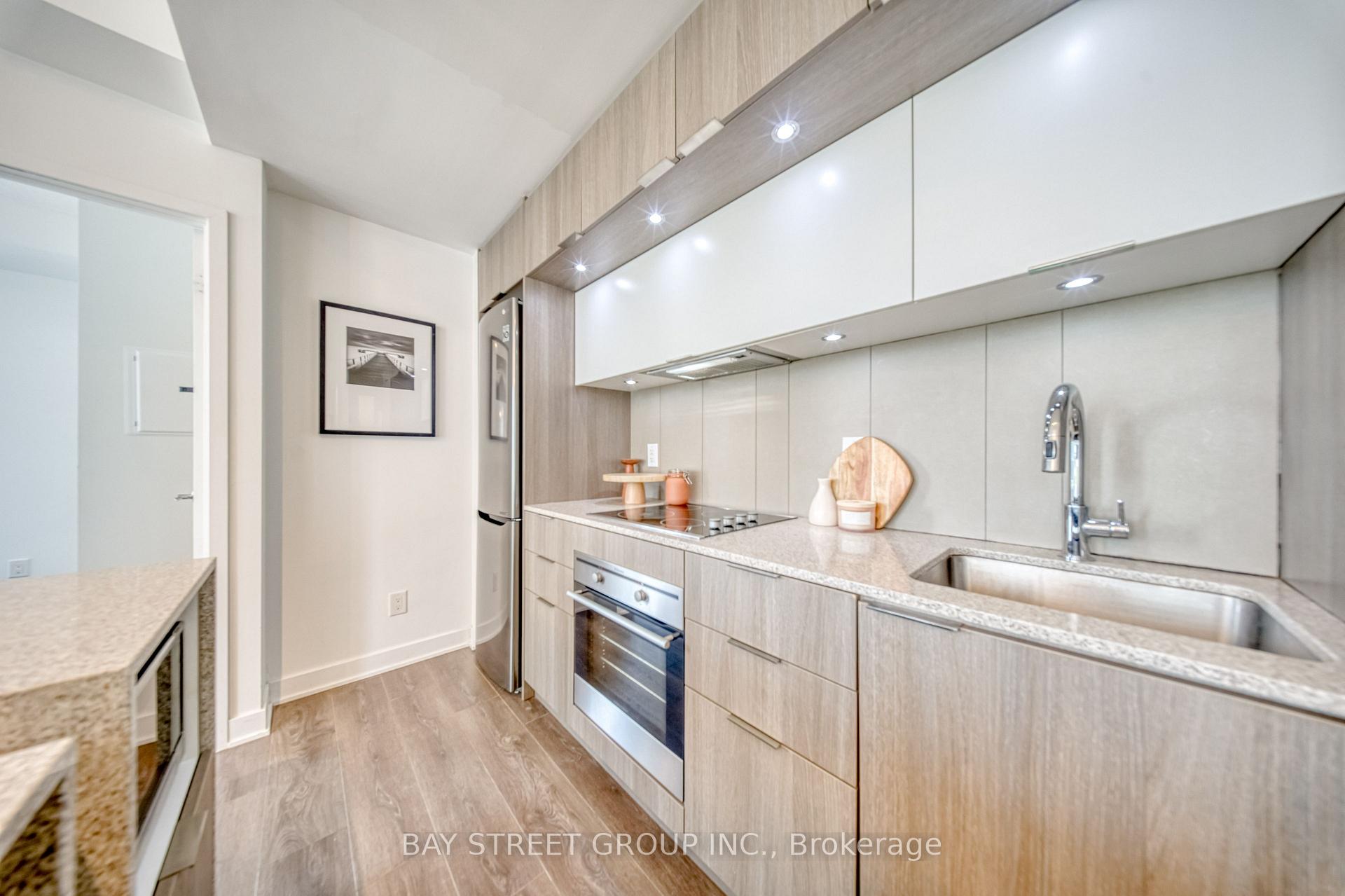 Photo 3 of Unit 502, 170 Sumach Street, Toronto, Regent Park — HOMEH