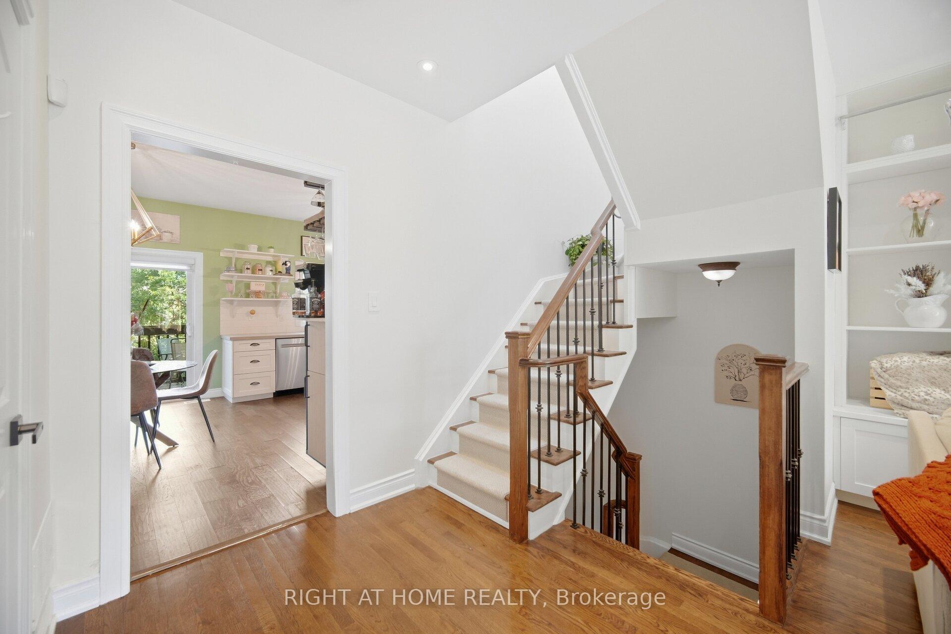 Photo 20 of Unit 8, 8032 Kipling Avenue, Vaughan, West Woodbridge — HOMEH