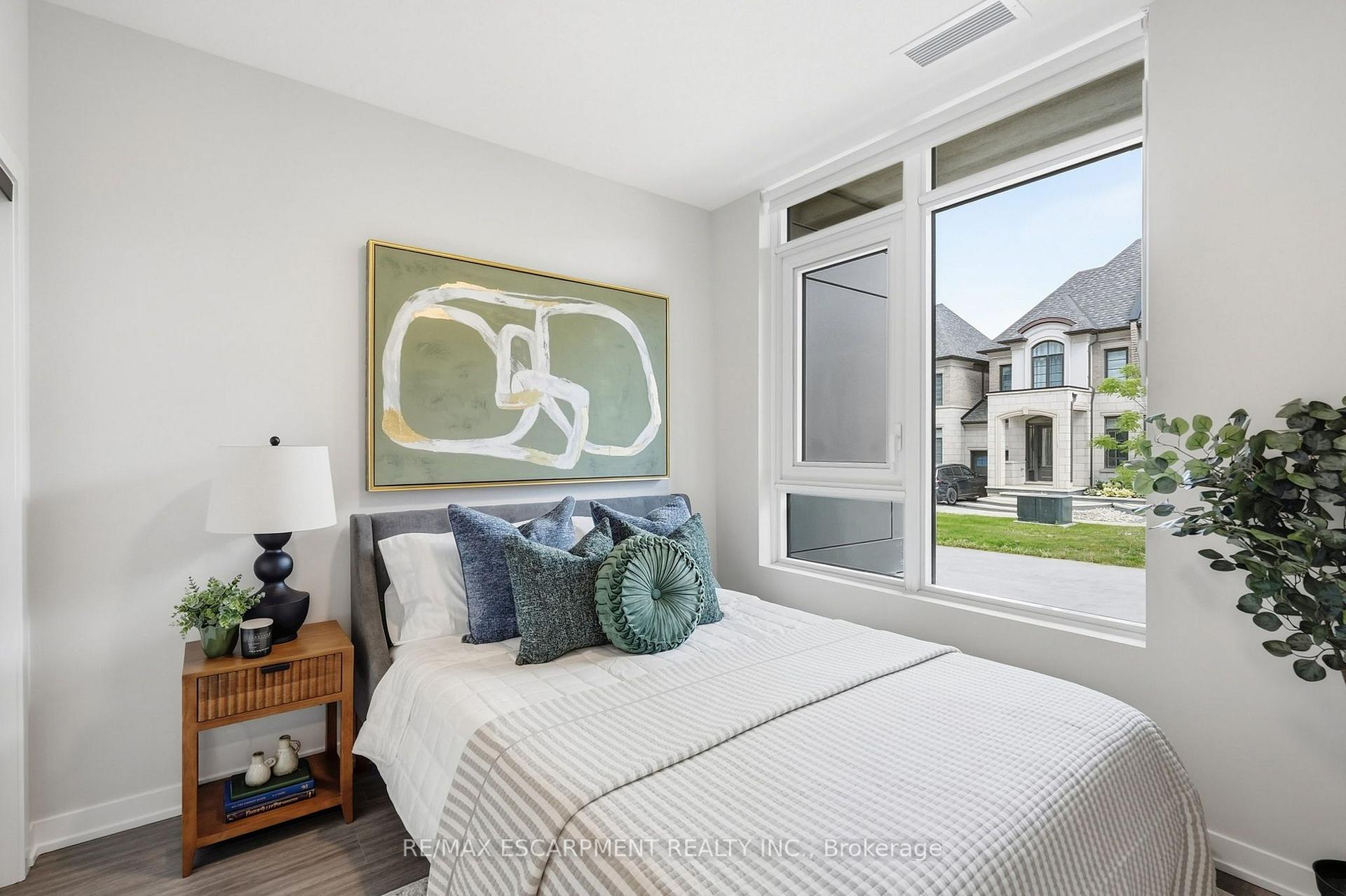 Photo 17 of Unit 134, 2500 Saw Whet Boulevard, Oakville, Glen Abbey — HOMEH