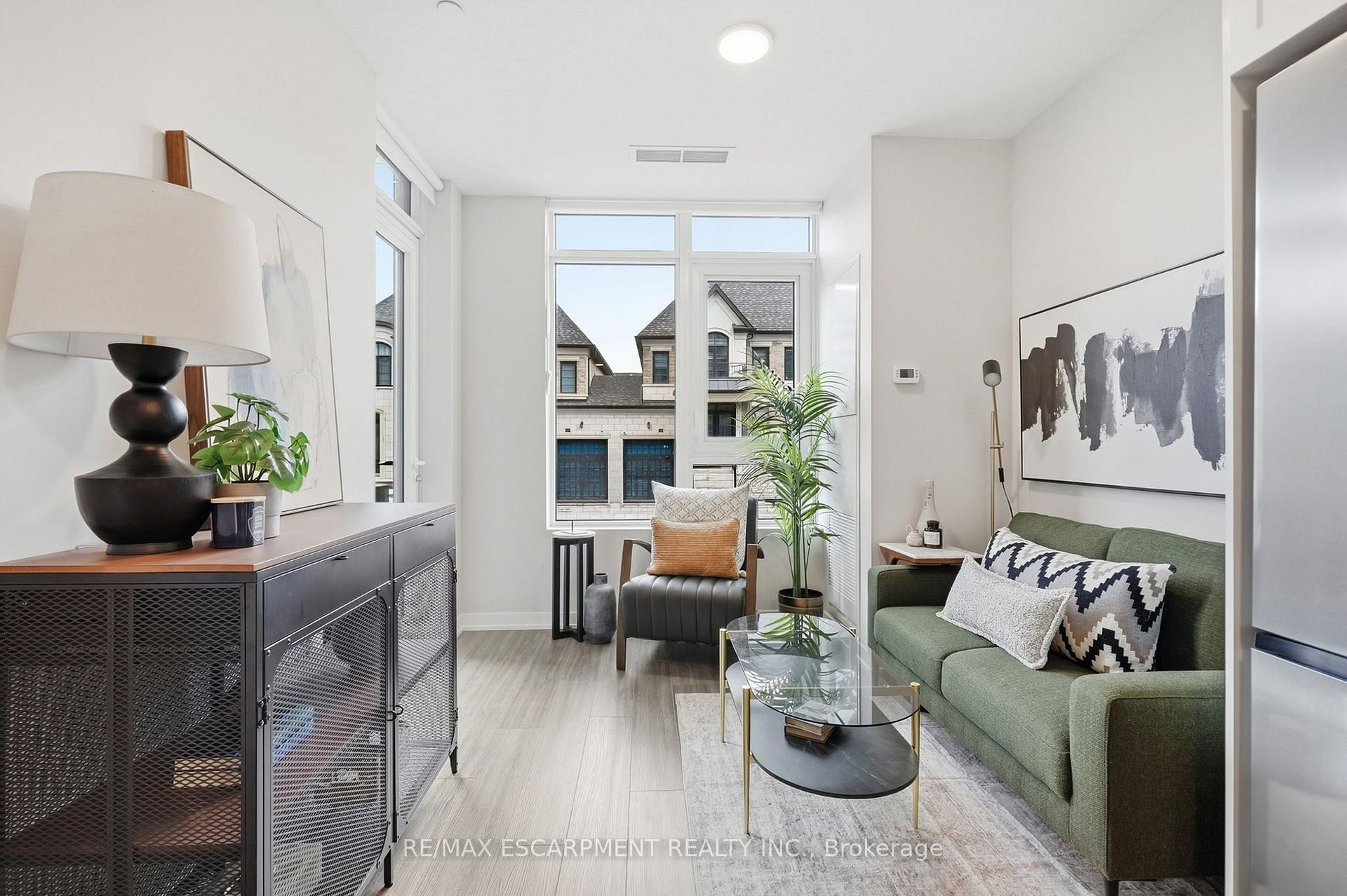 Photo 20 of Unit 134, 2500 Saw Whet Boulevard, Oakville, Glen Abbey — HOMEH