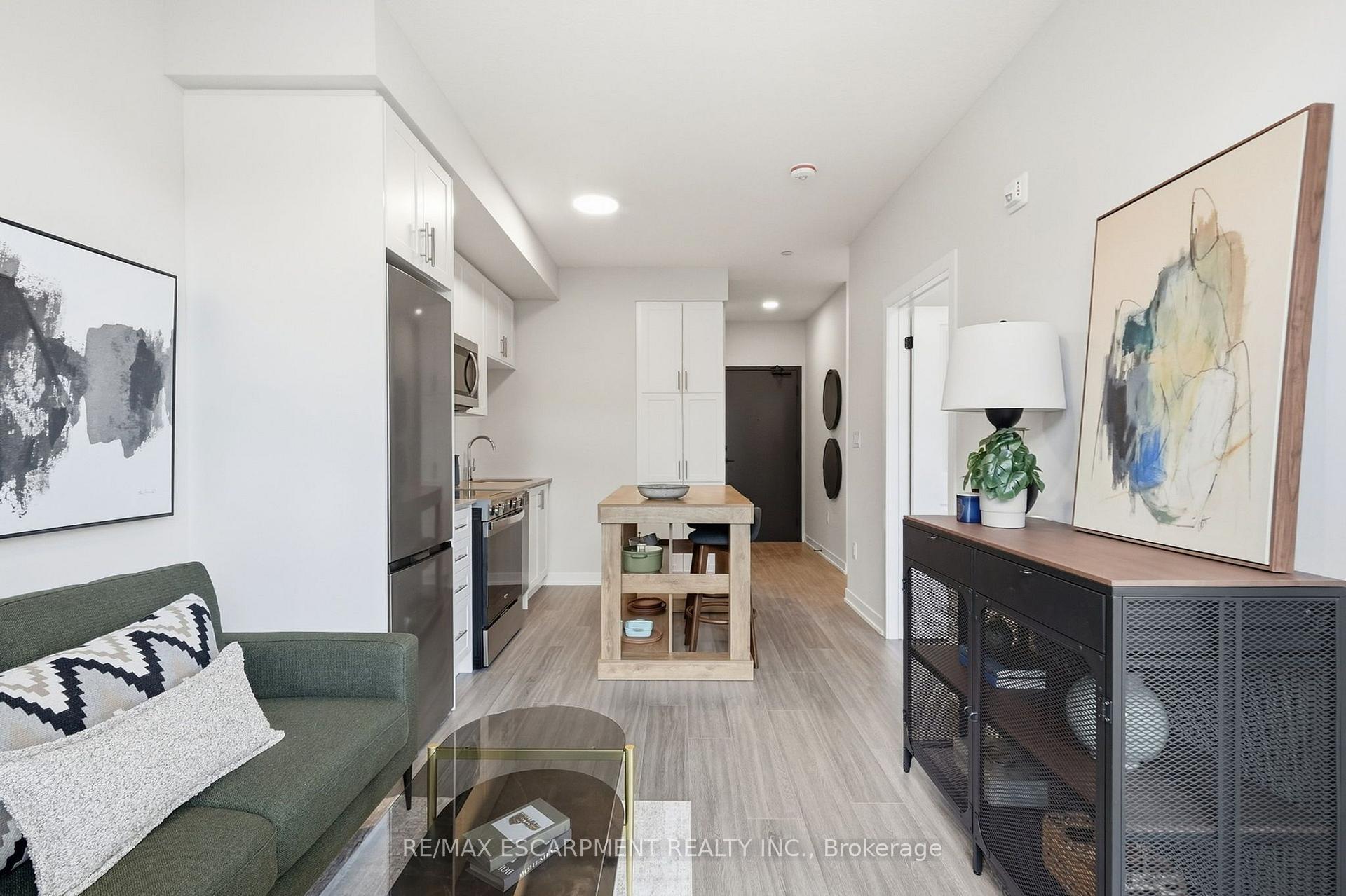 Photo 23 of Unit 134, 2500 Saw Whet Boulevard, Oakville, Glen Abbey — HOMEH